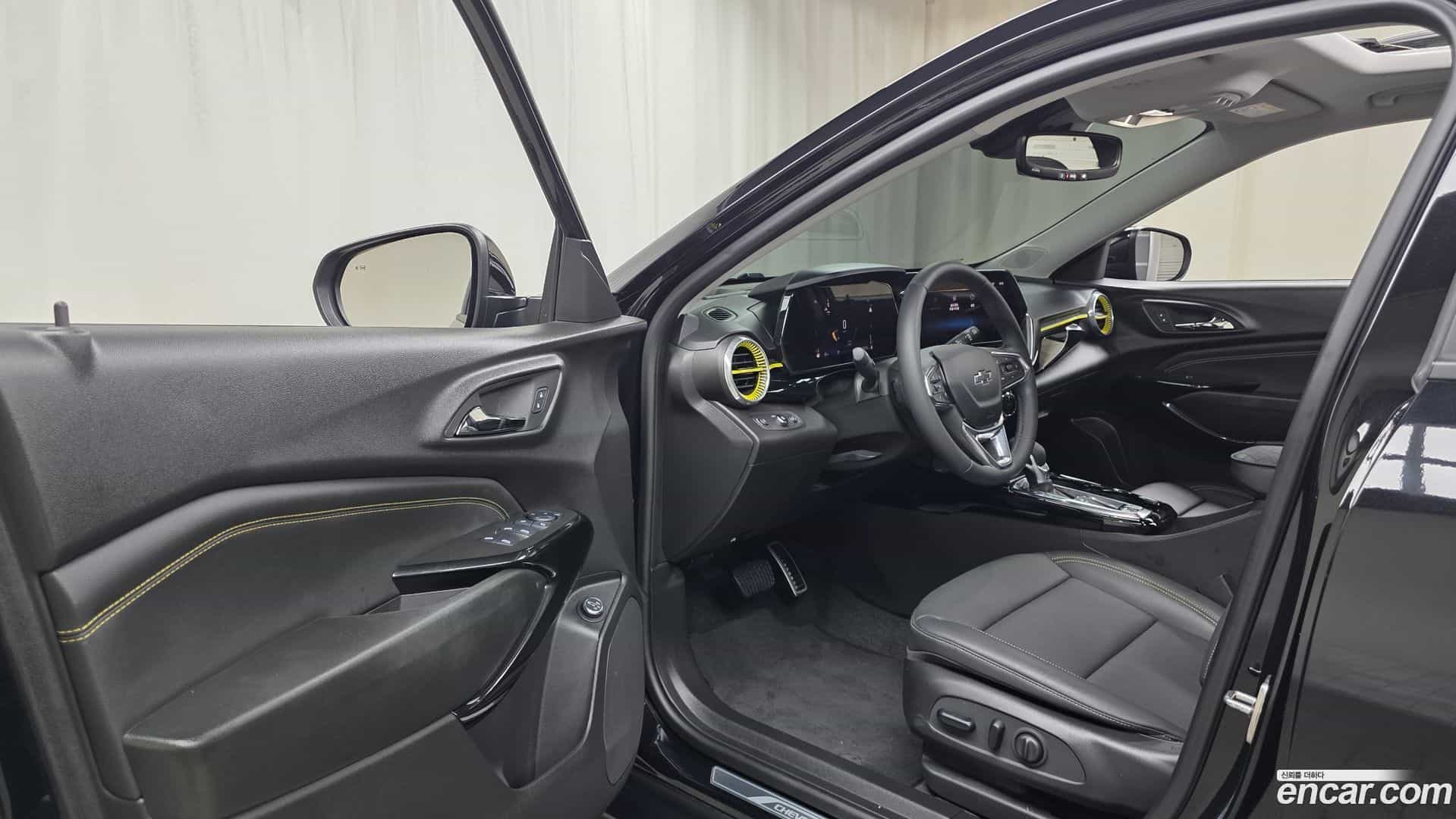 Trax Chevrolet 2023.5-INNER-010