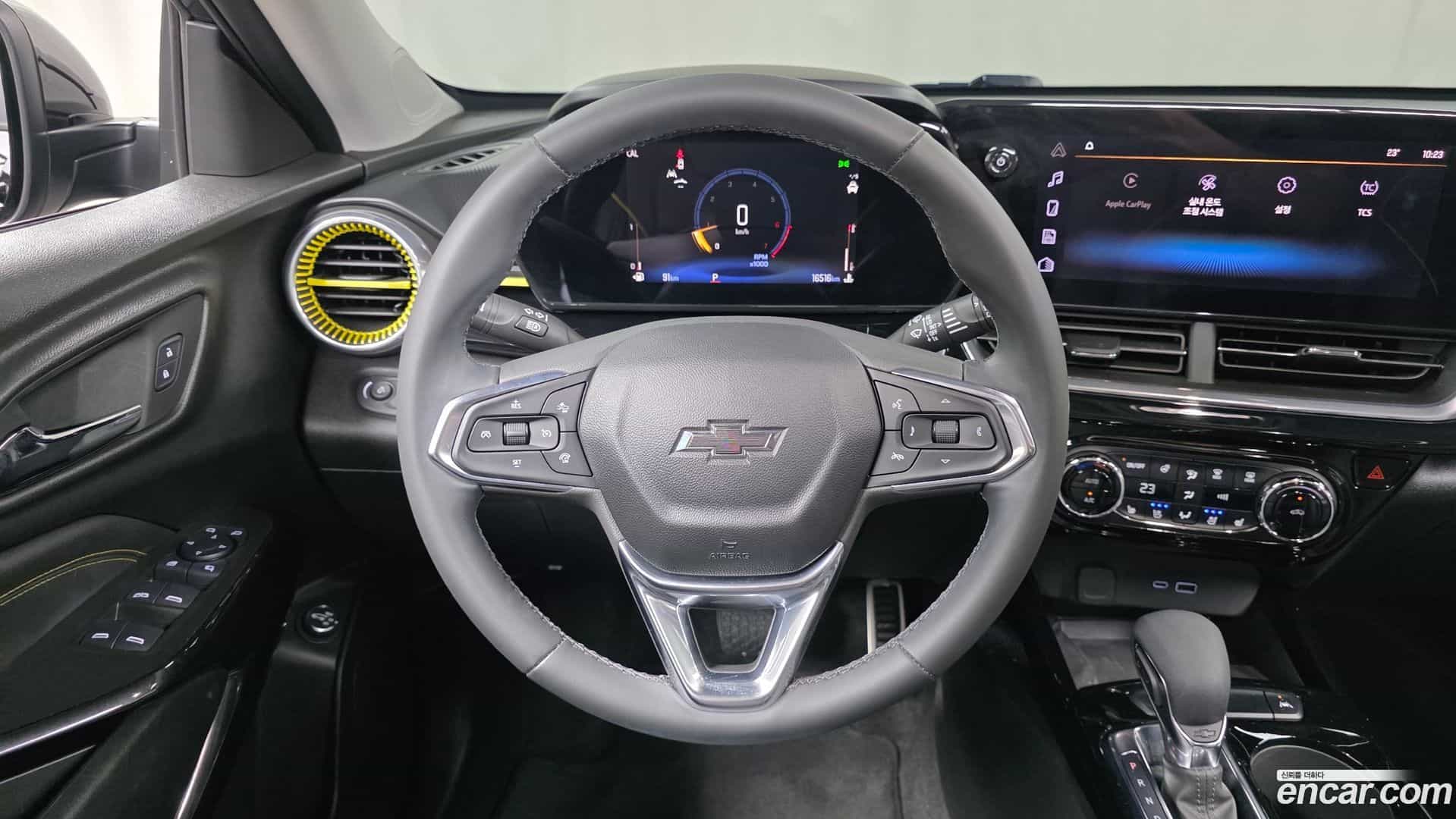 Trax Chevrolet 2023.5-OPTION-017