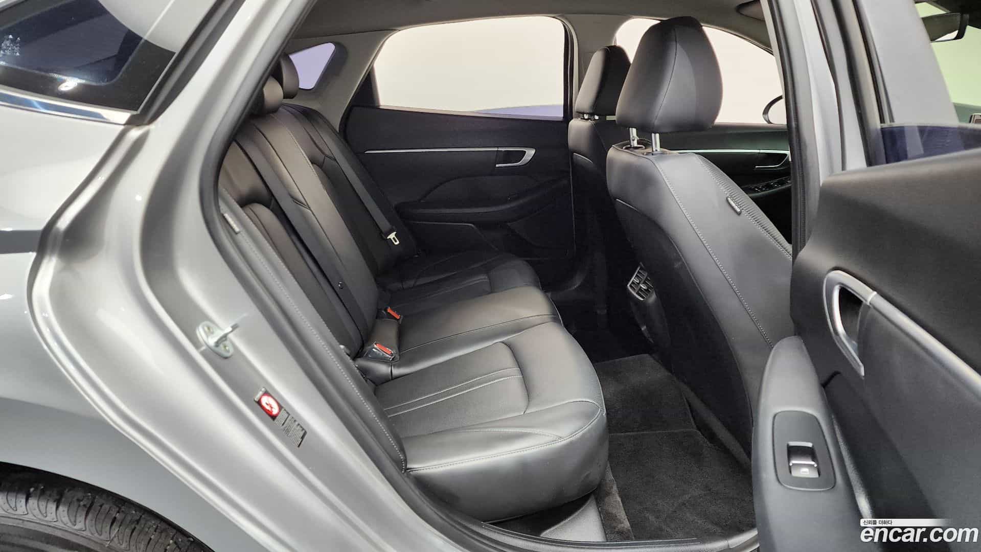 Sonata Hyundai 2019.9-OPTION-015