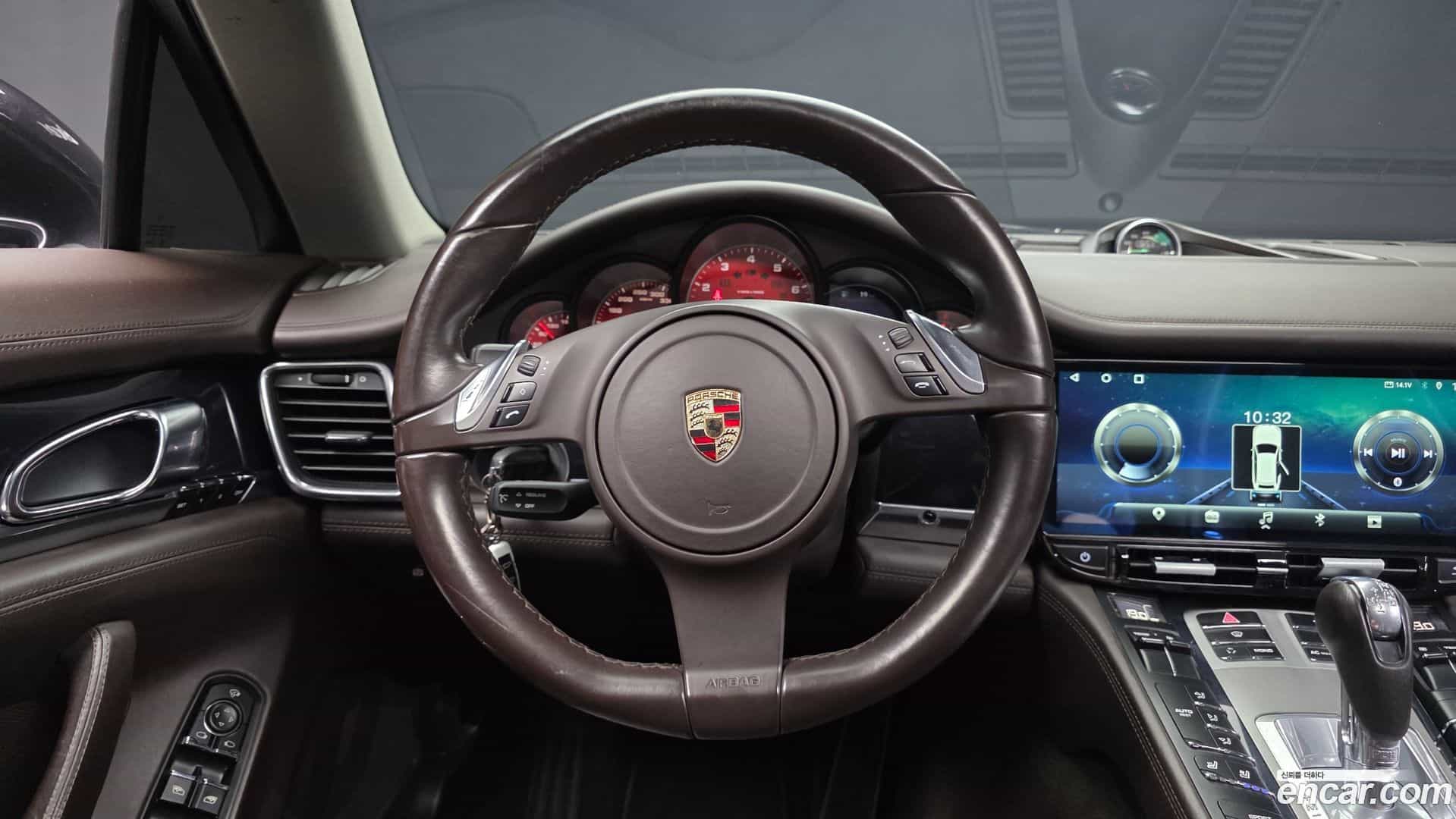 Panamera Porsche 2010.7-OPTION-016