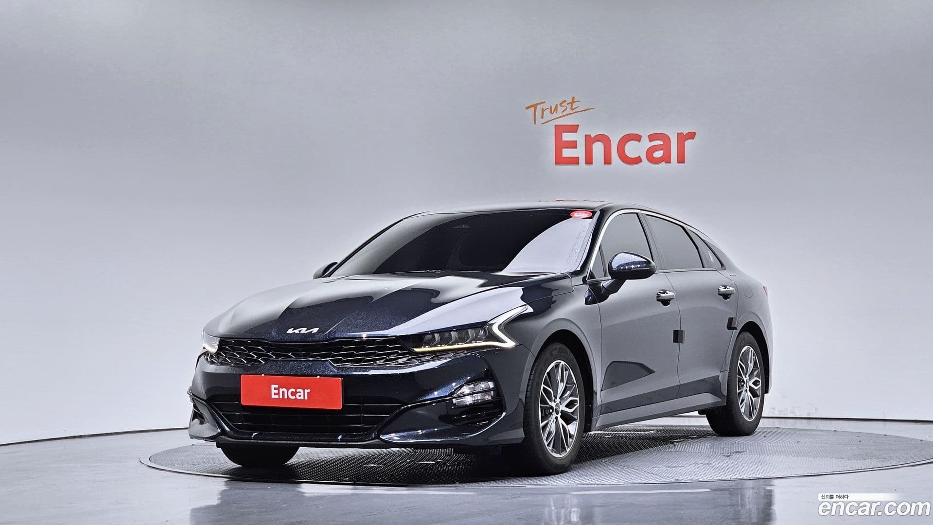 Main__Slider__Photo:K5 Kia 2022.3-0