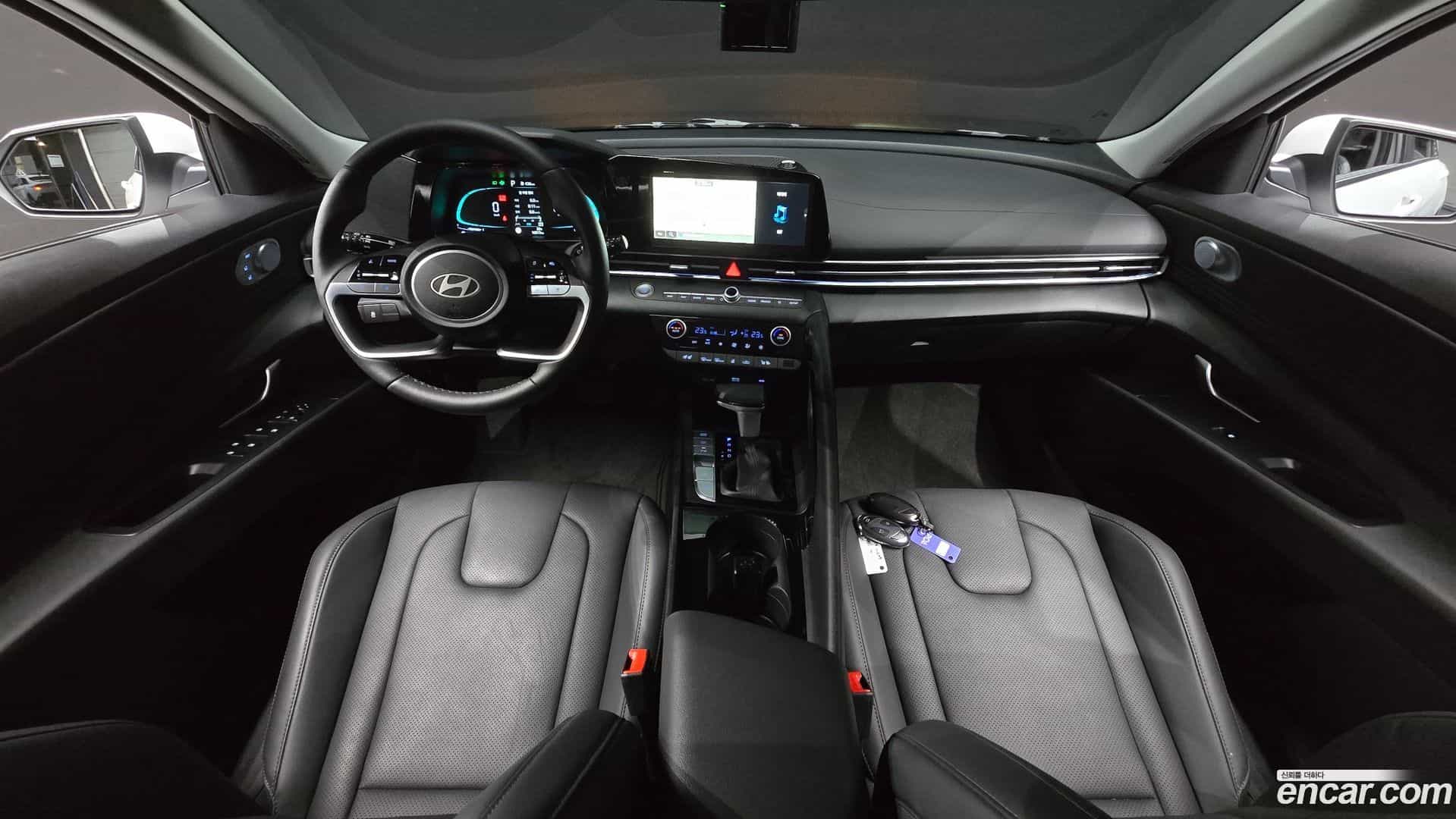 AVANTE Hyundai 2025.11-INNER-007