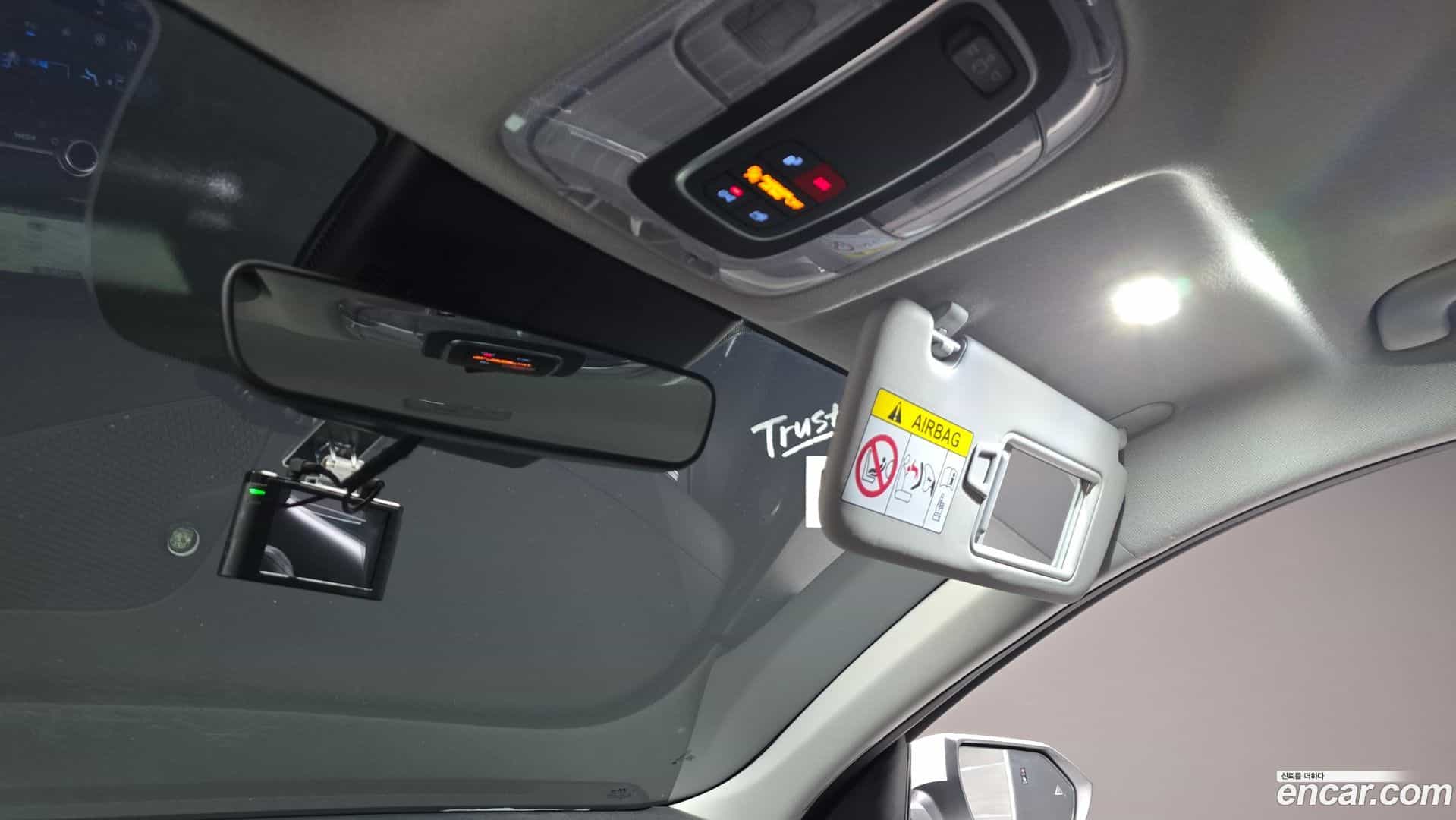 AVANTE Hyundai 2025.11-OPTION-024