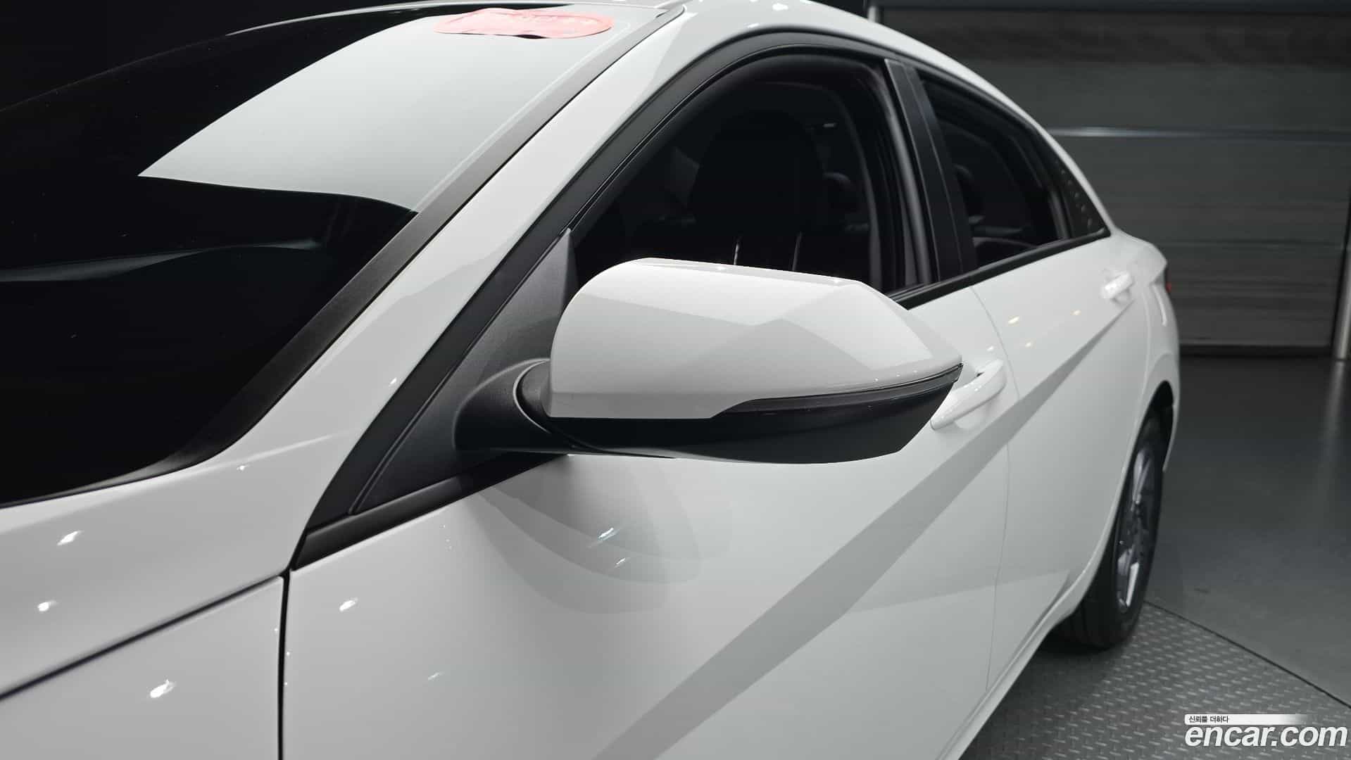 AVANTE Hyundai 2025.11-OPTION-041