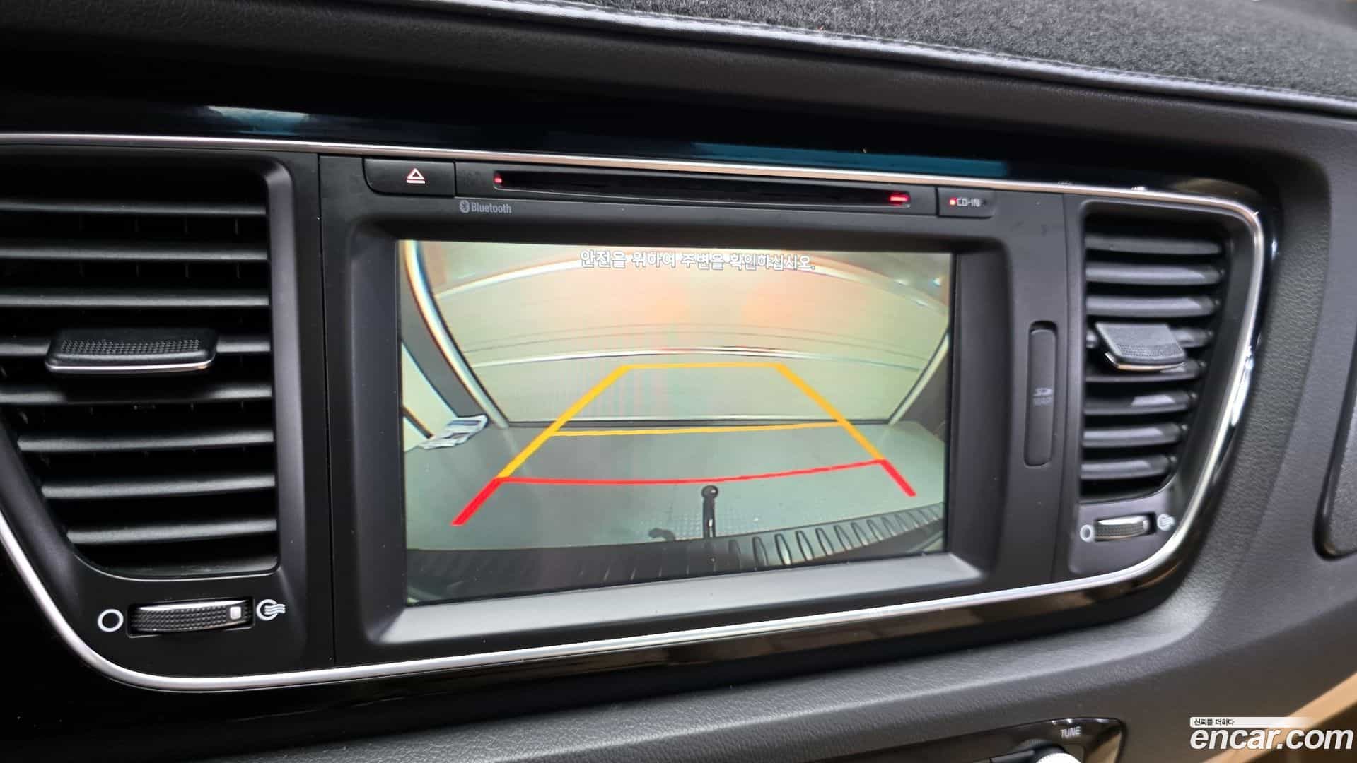 Canival Kia 2015.2-OPTION-021
