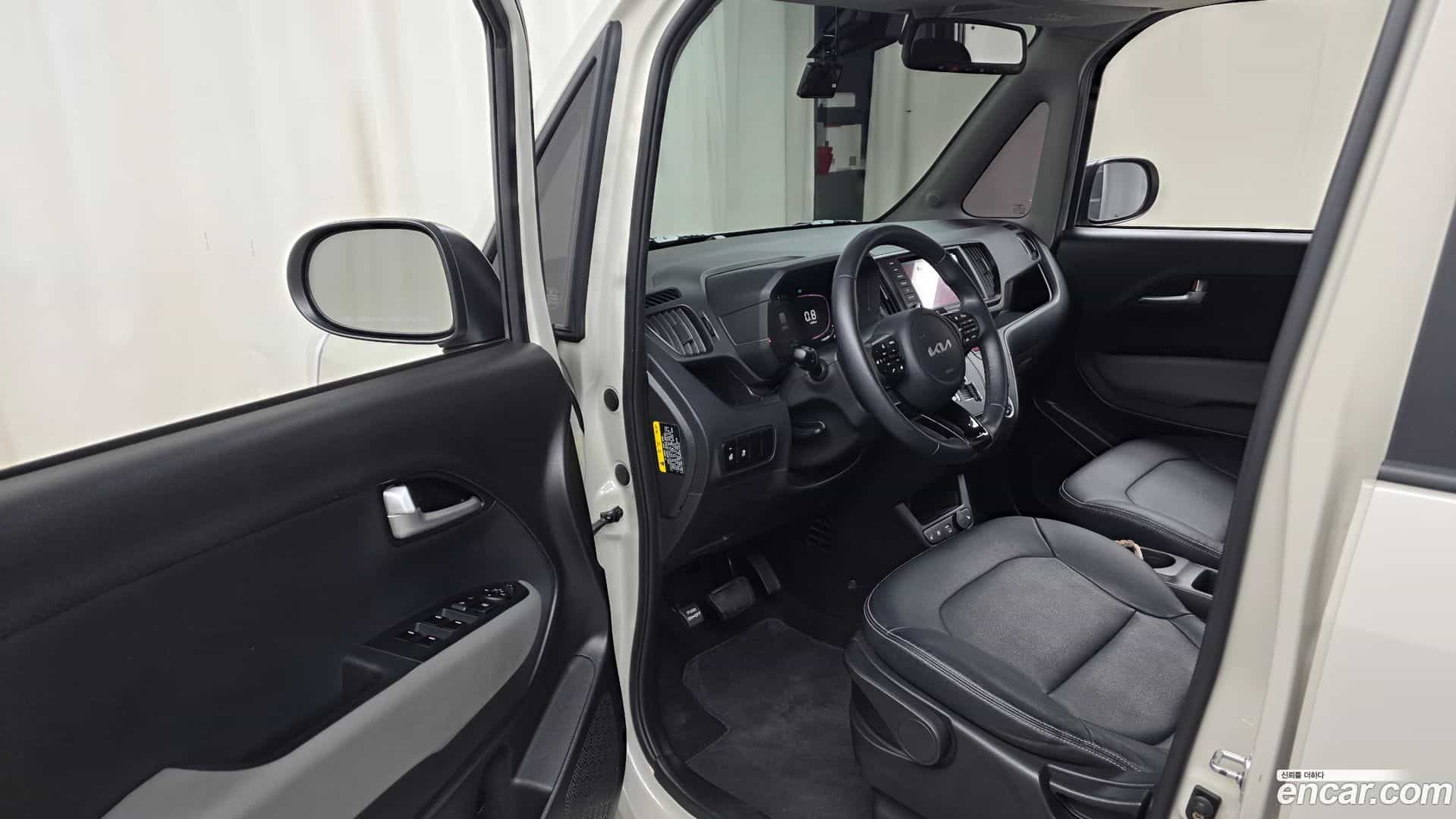RAY Kia 2023.1-INNER-010