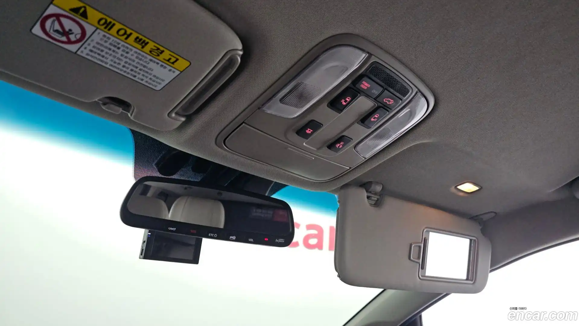 Canival Kia 2019.6-OPTION-021