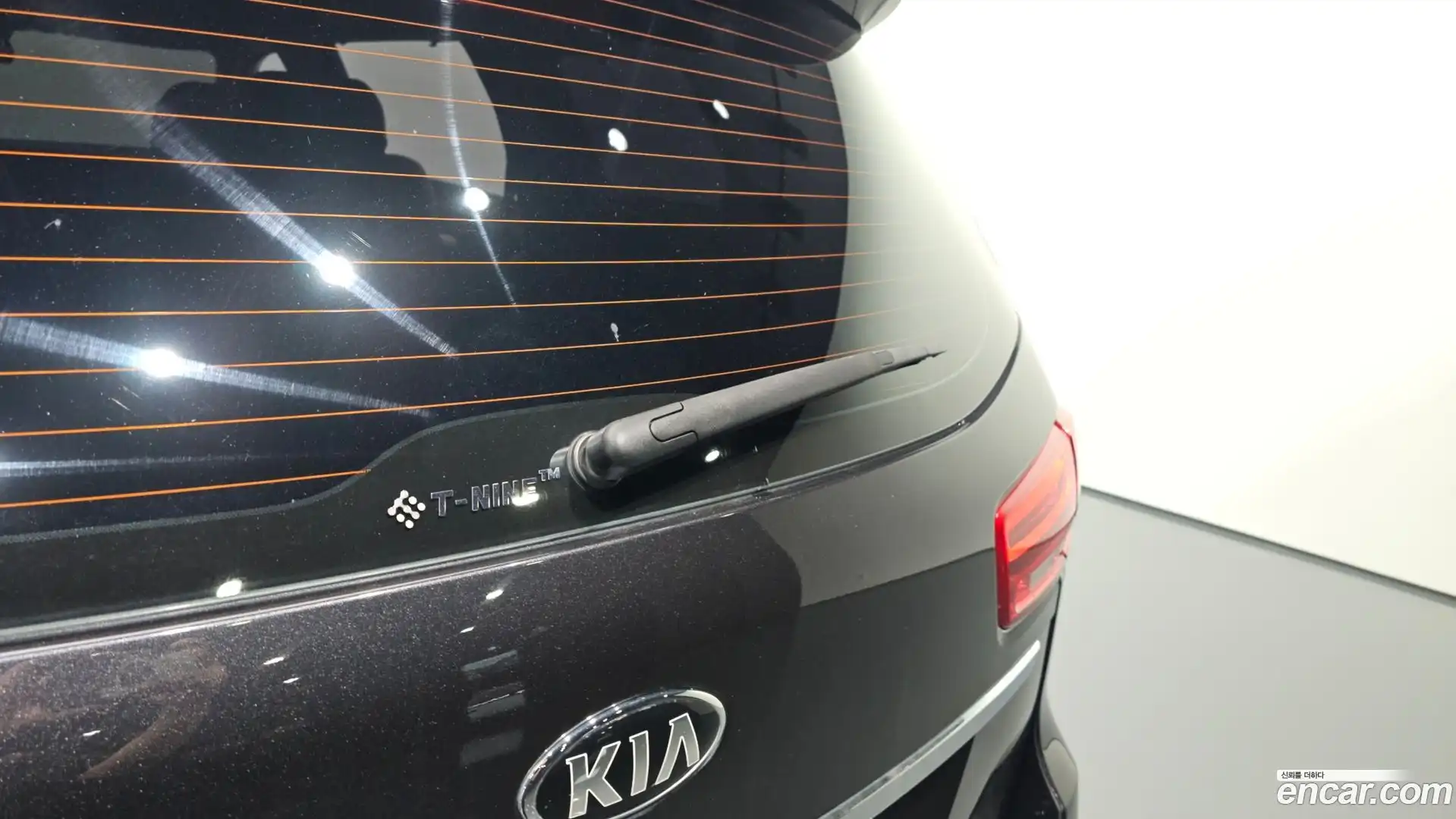 Canival Kia 2019.6-OPTION-046