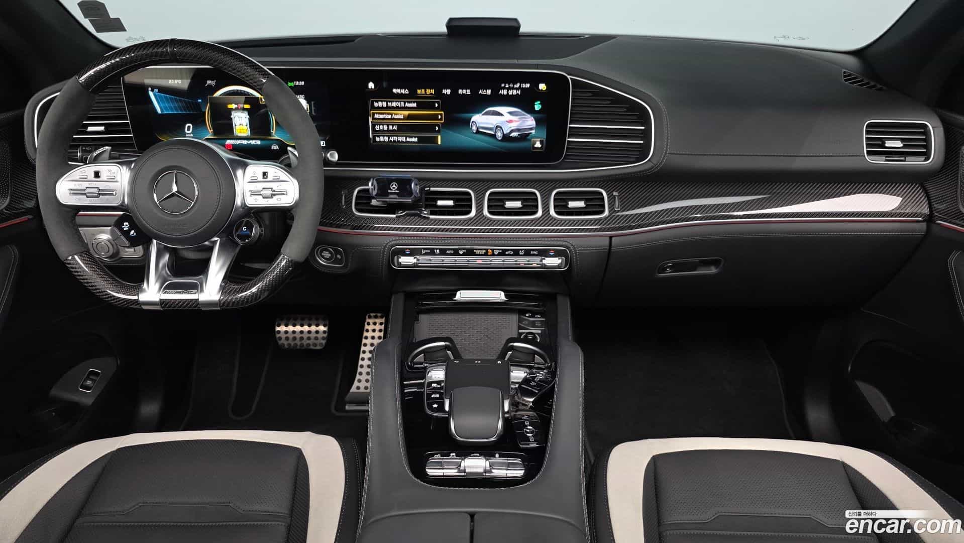 GLE-Class Mercedes-Benz 2021.7-INNER-007