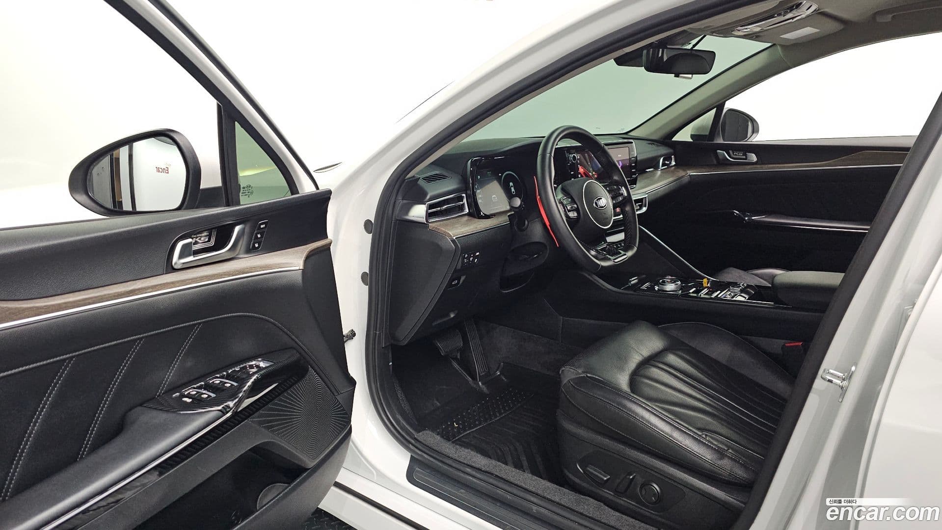 Main__Slider__Photo:K5 Kia 2020.6-9