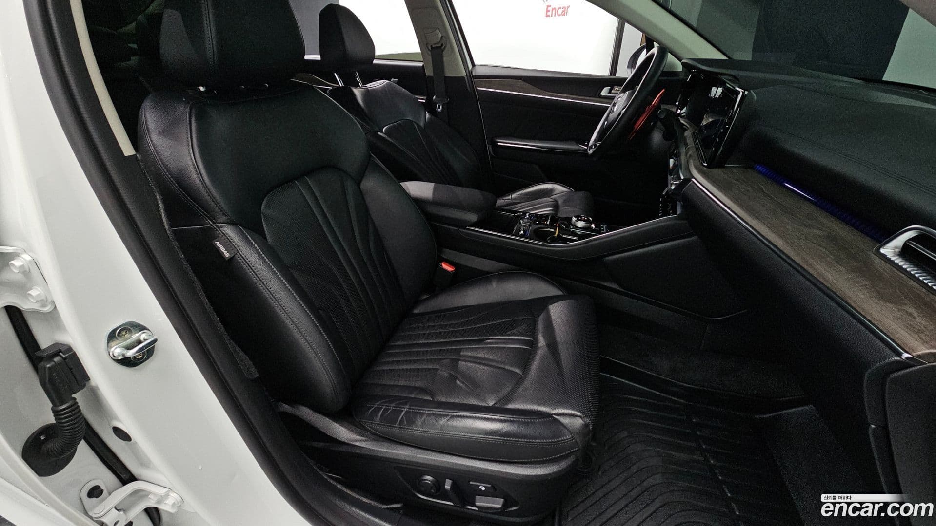 Main__Slider__Photo:K5 Kia 2020.6-25
