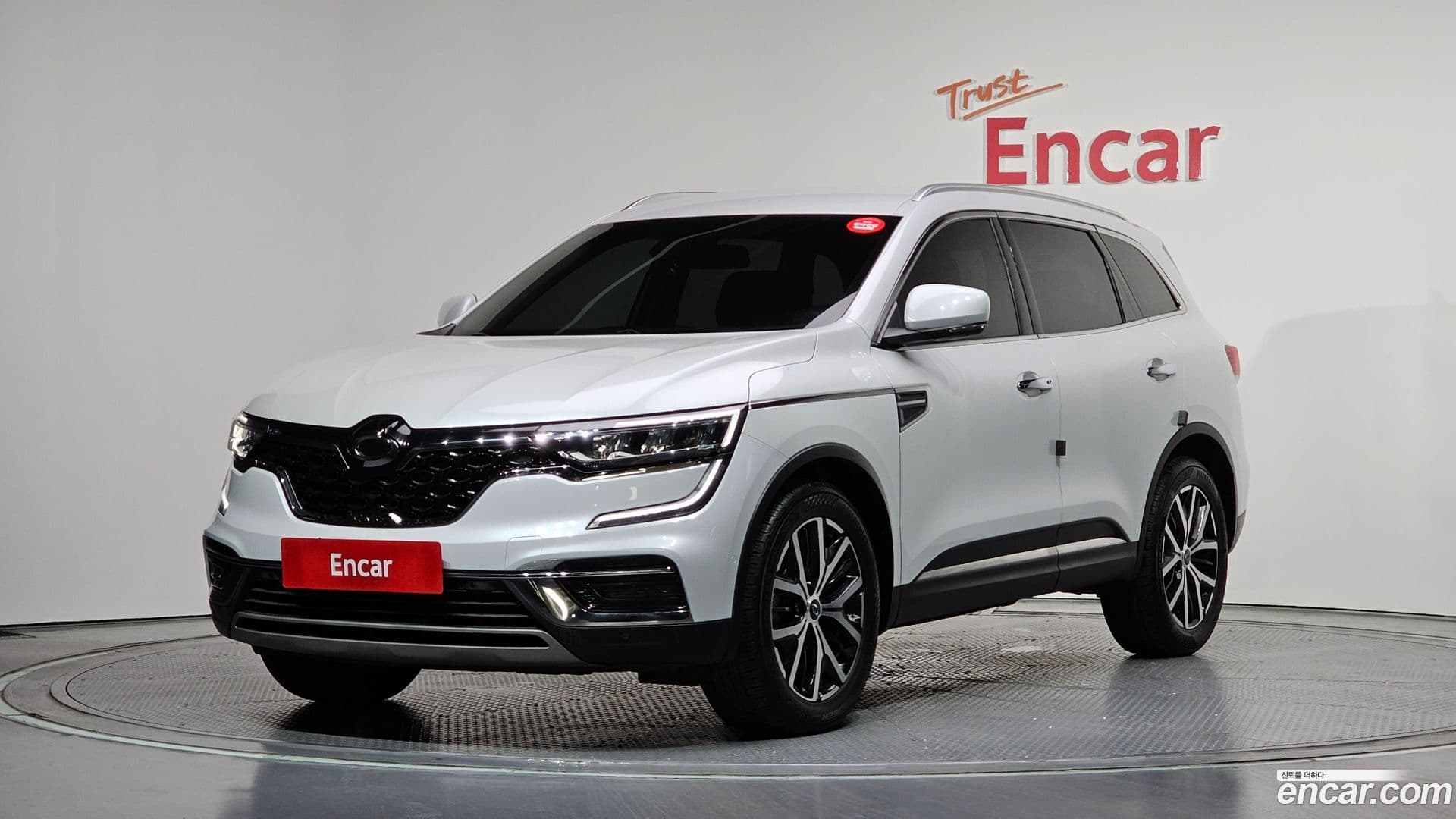 Main__Slider__Photo:QM6 Renault Korea 2021.6-0