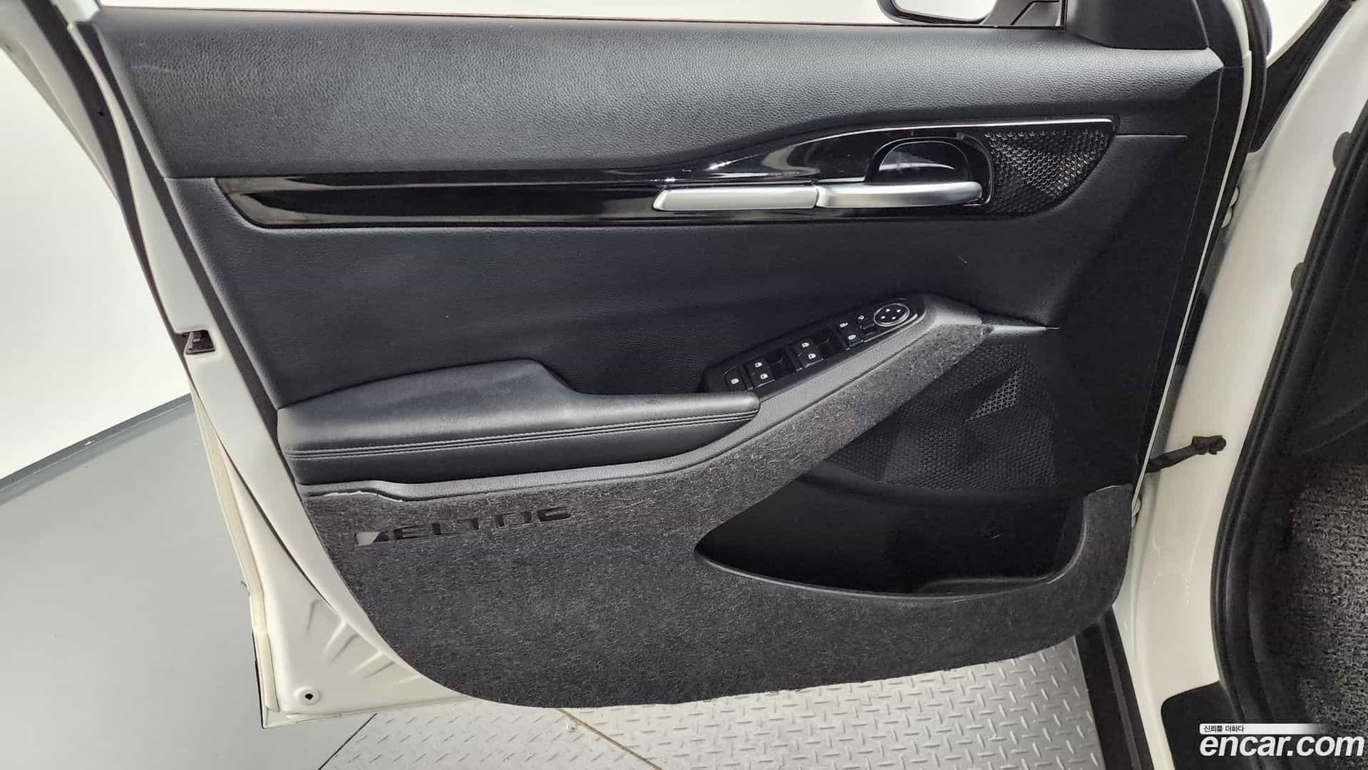 Seltos Kia 2021.1-INNER-034