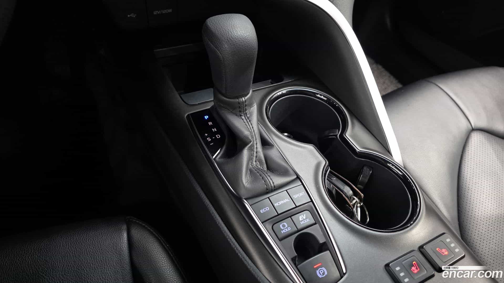 Camry Toyota 2021.8-INNER-009