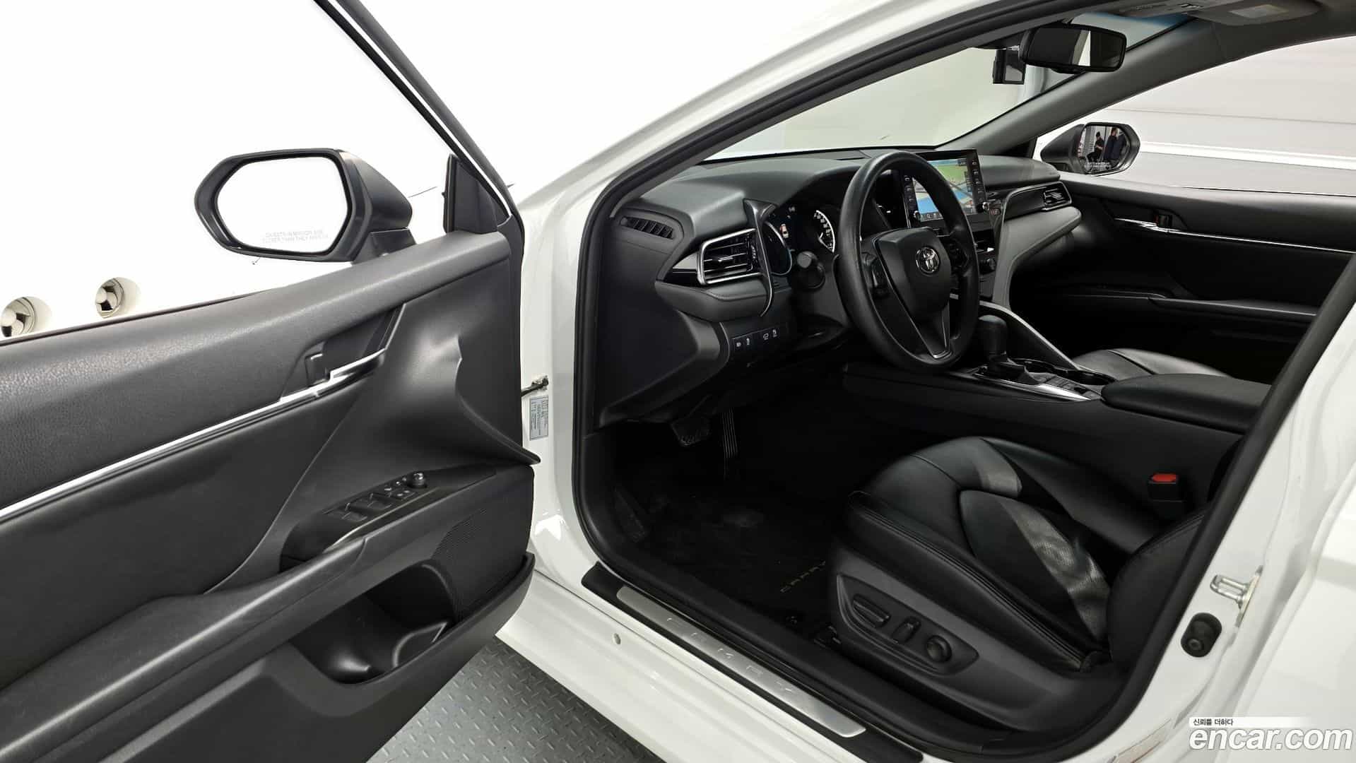 Camry Toyota 2021.8-INNER-010
