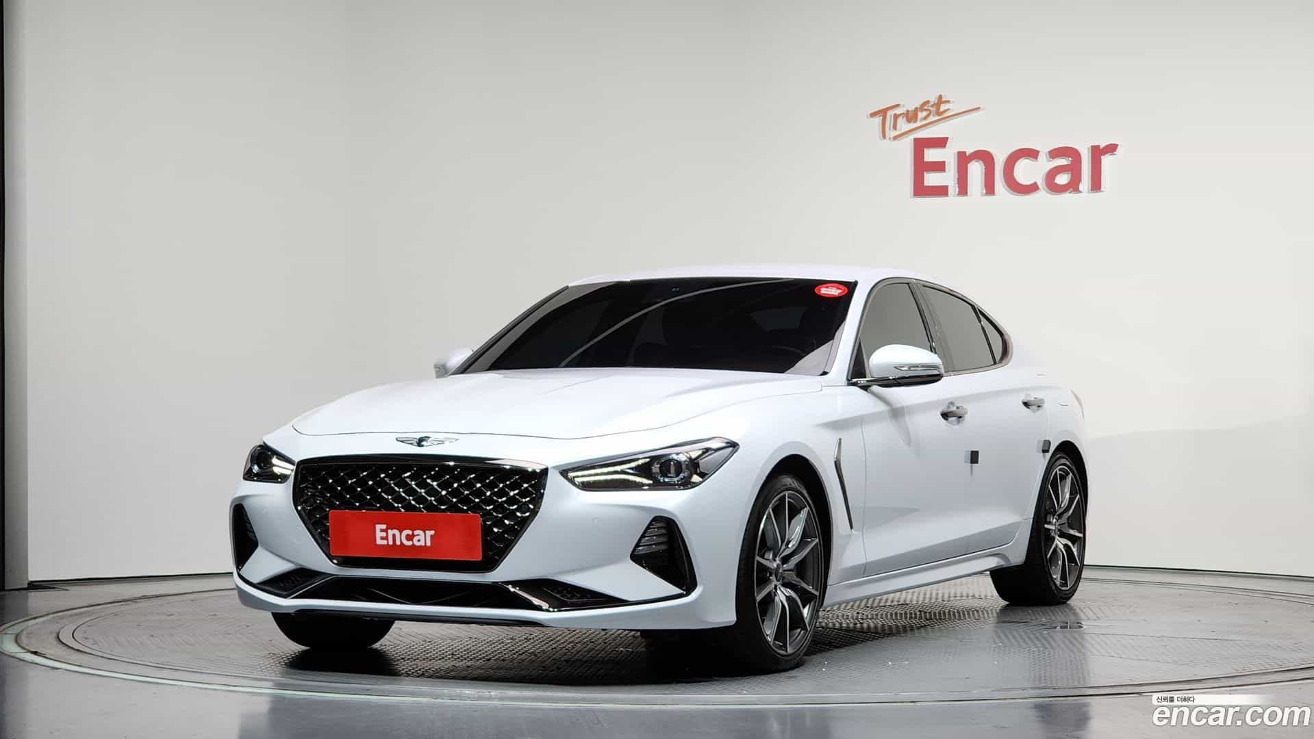 G70 Genesis 2017.10-OUTER-001