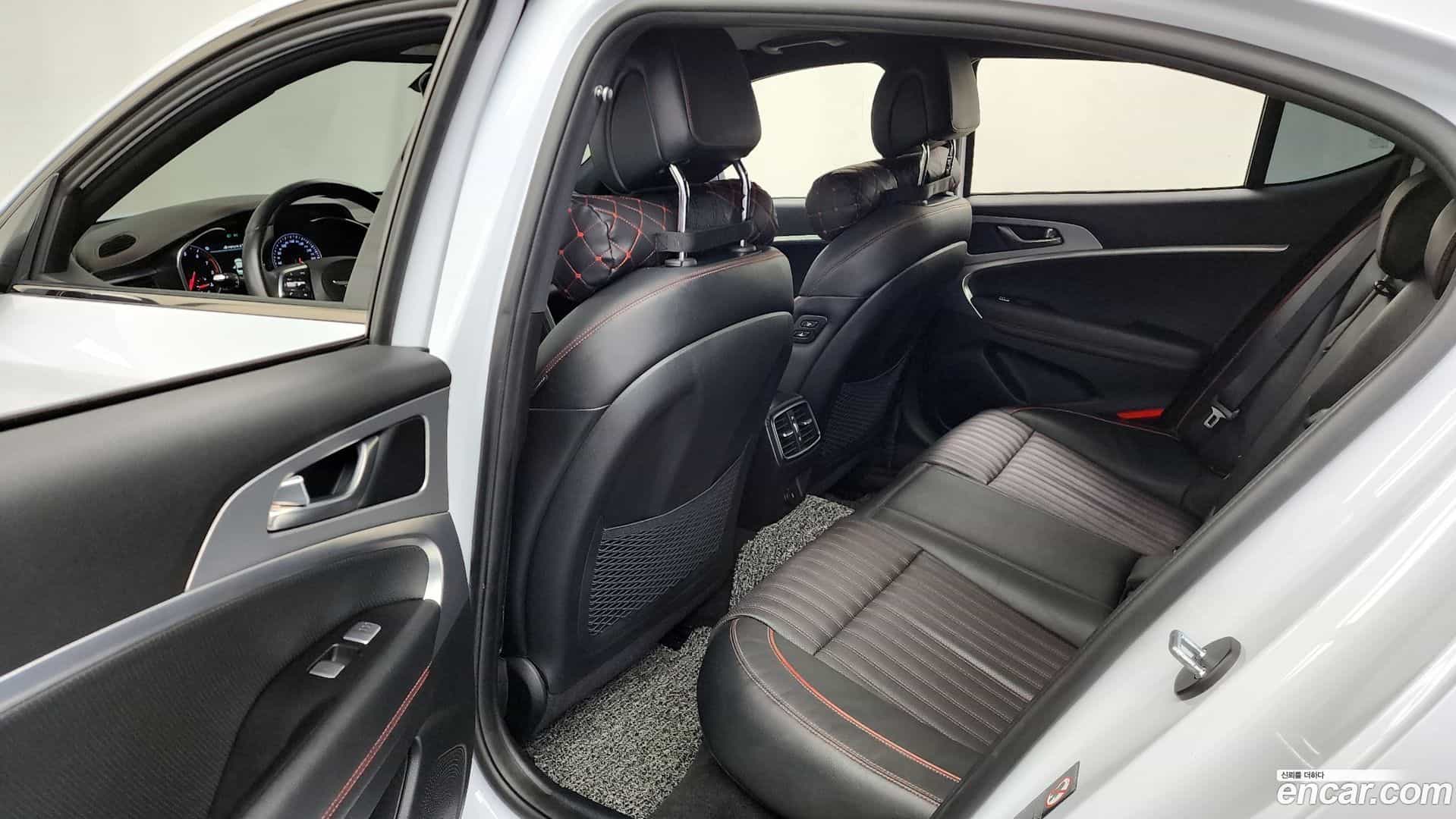 G70 Genesis 2017.10-INNER-036
