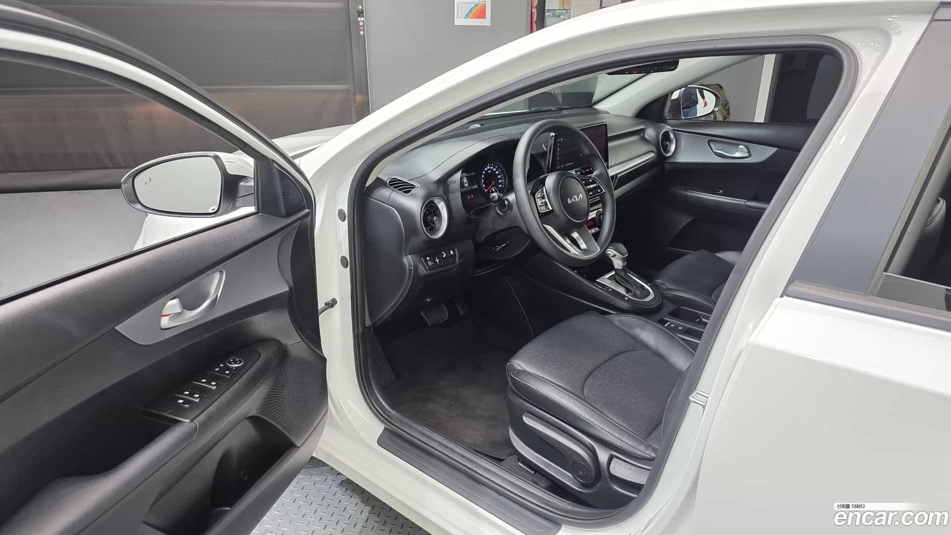 K3 Kia 2022.6-INNER-010