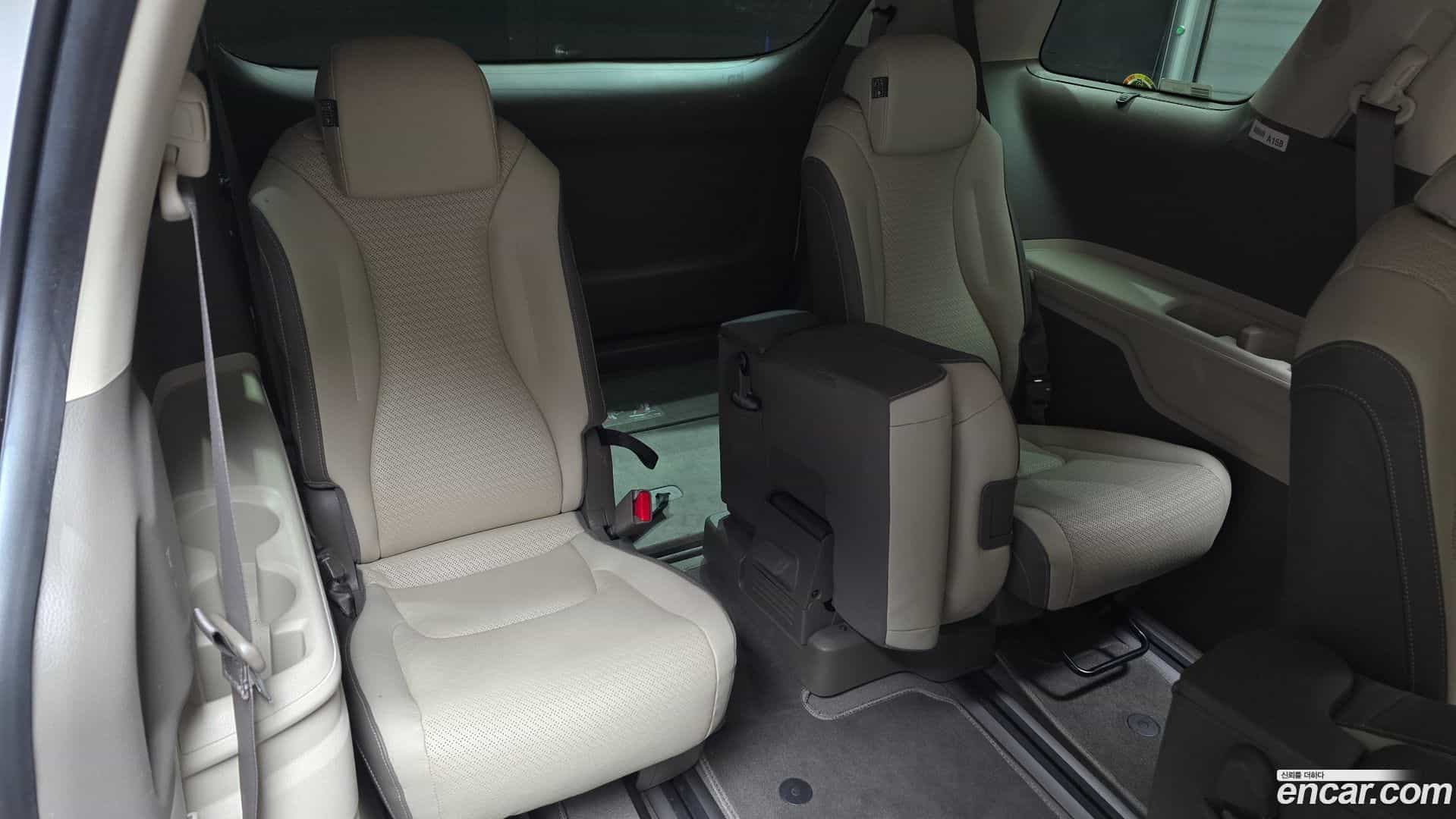 Canival Kia 2023.4-OPTION-017