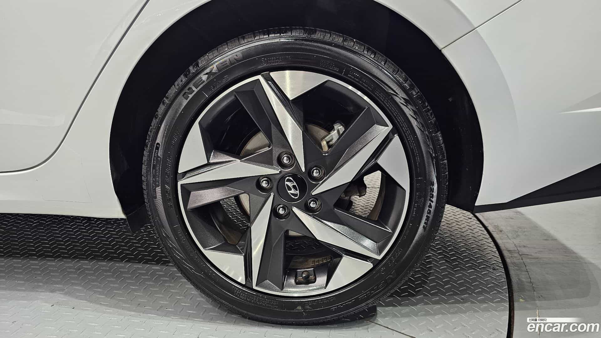 AVANTE Hyundai 2020.8-OUTER-031