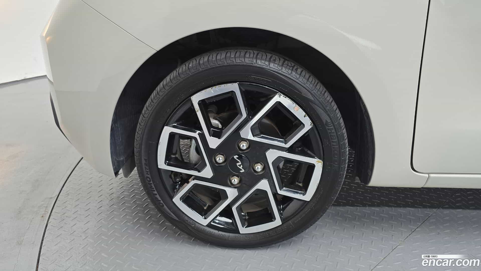 RAY Kia 2024.4-OUTER-005