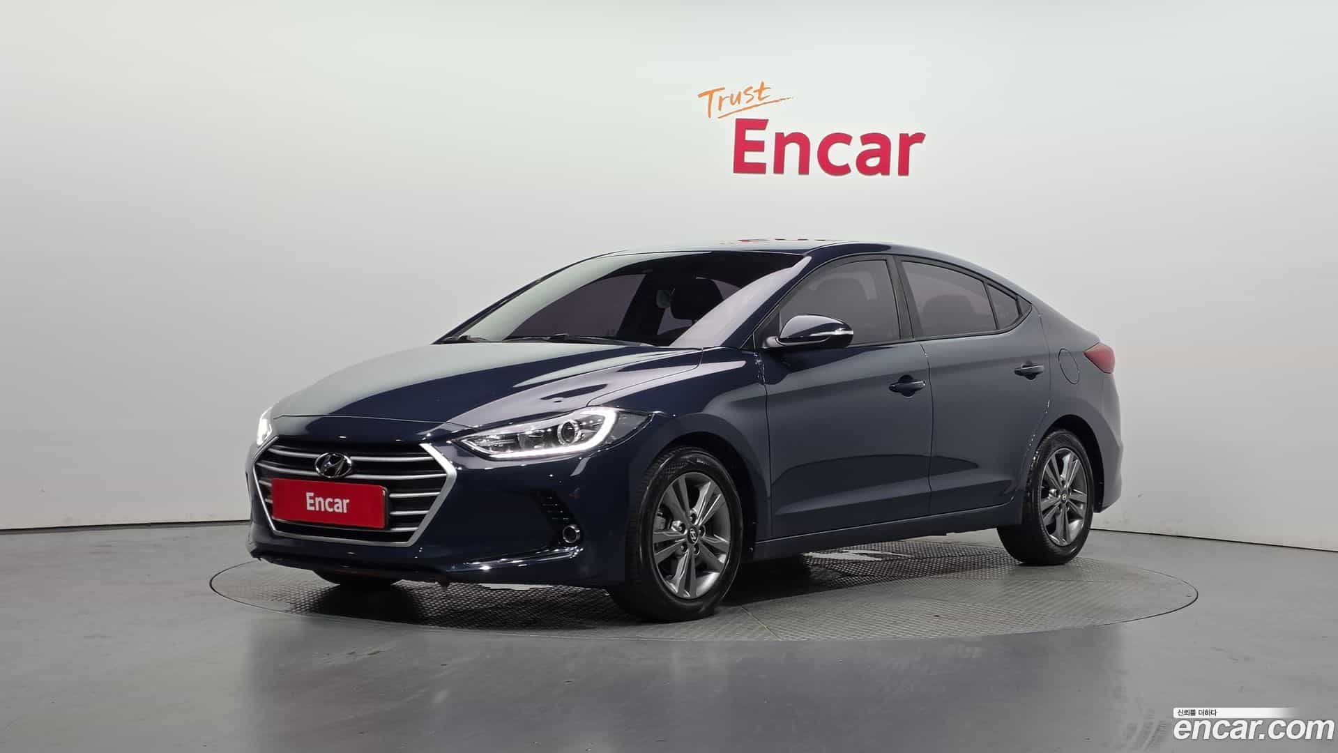 AVANTE Hyundai 2016.2-OUTER-001