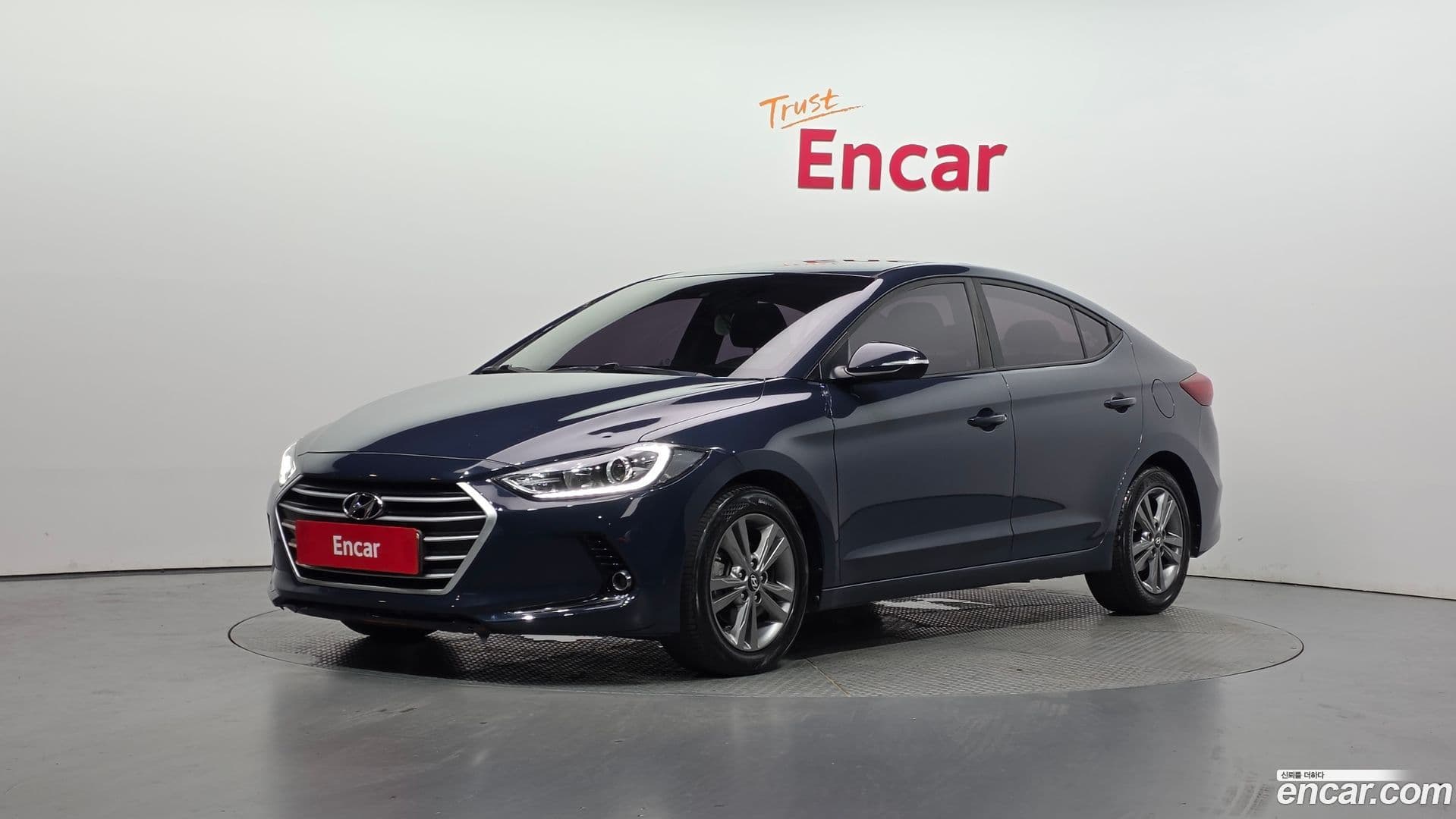 Main__Slider__Photo:AVANTE Hyundai 2016.2-0