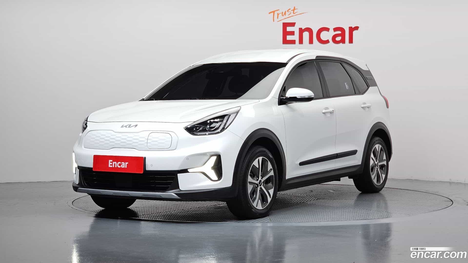 Niro Kia 2023.5-OUTER-001