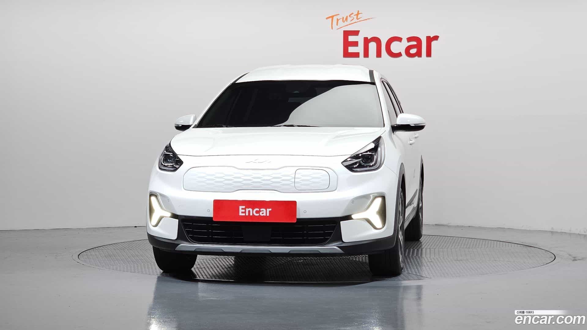 Niro Kia 2023.5-OUTER-003