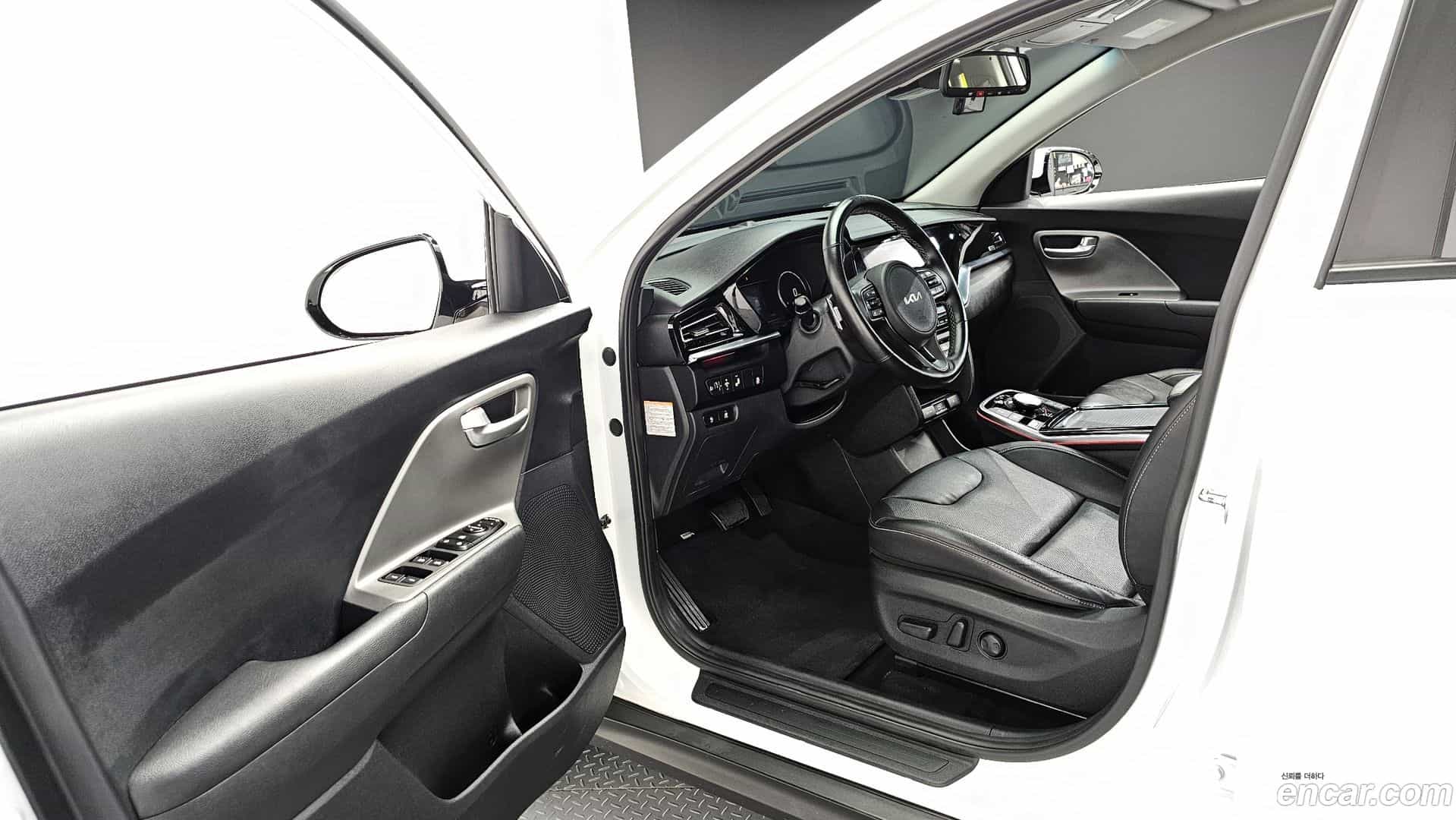 Niro Kia 2023.5-INNER-010