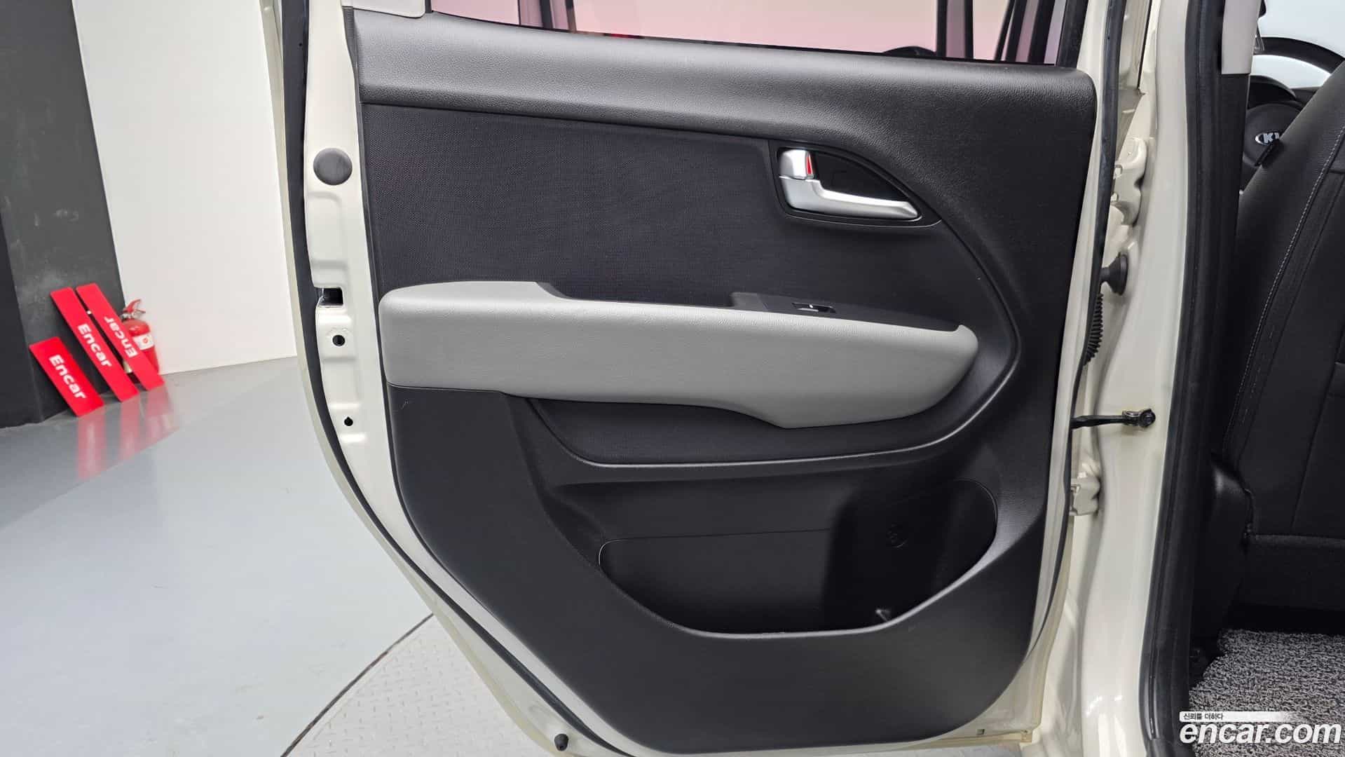 RAY Kia 2018.3-INNER-035