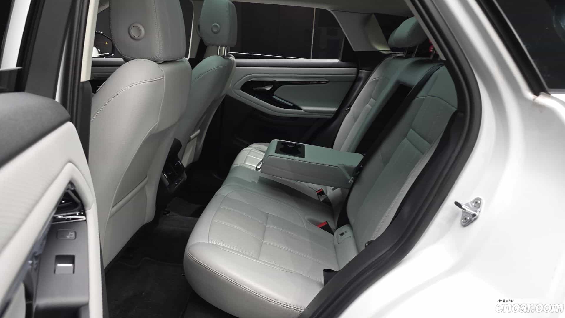 Range Rover Evoque Land Rover 2021.5-INNER-036