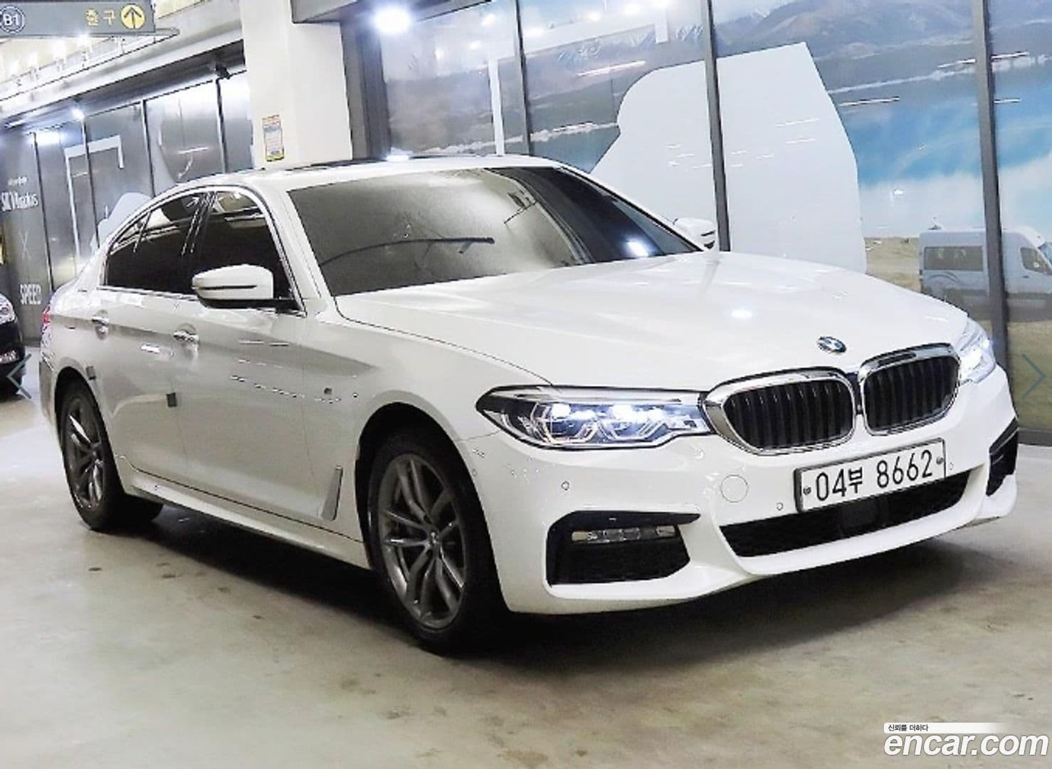 Main__Slider__Photo:5-Series BMW 2017.11-0