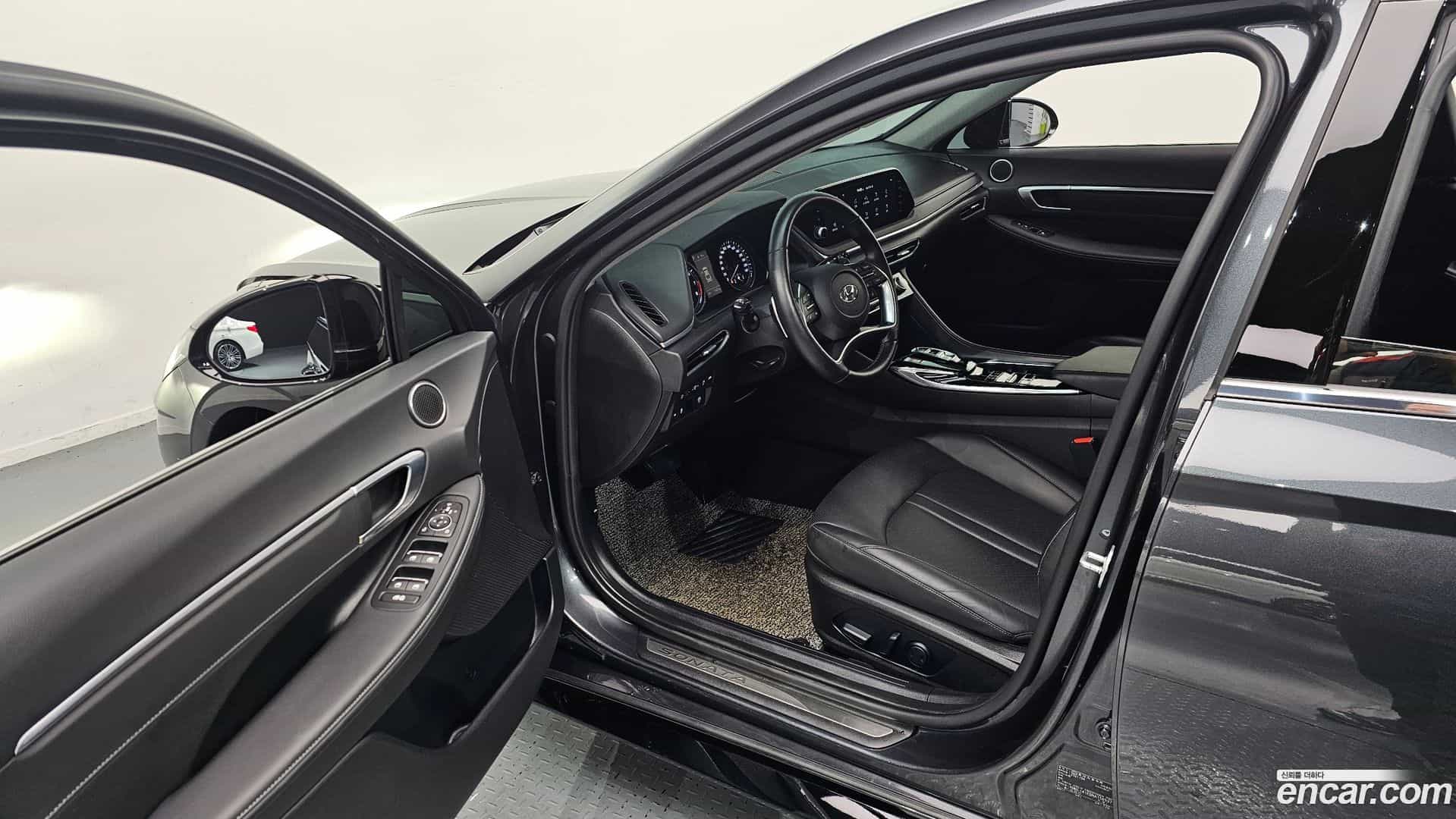 Sonata Hyundai 2021.6-INNER-010