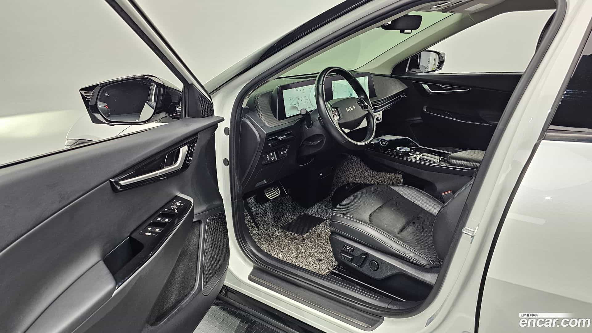 EV6 Kia 2021.11-INNER-010