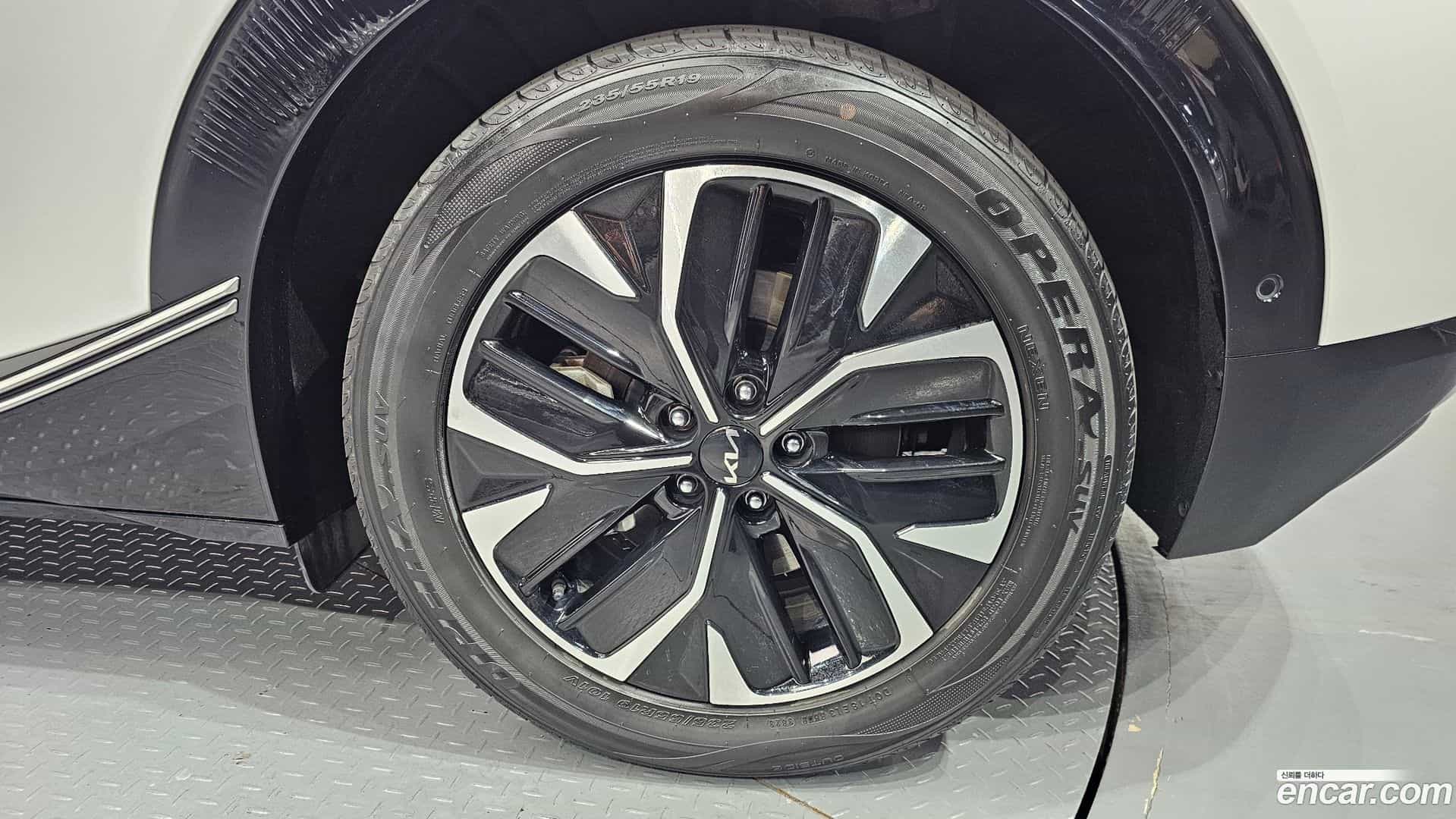EV6 Kia 2021.11-OUTER-031