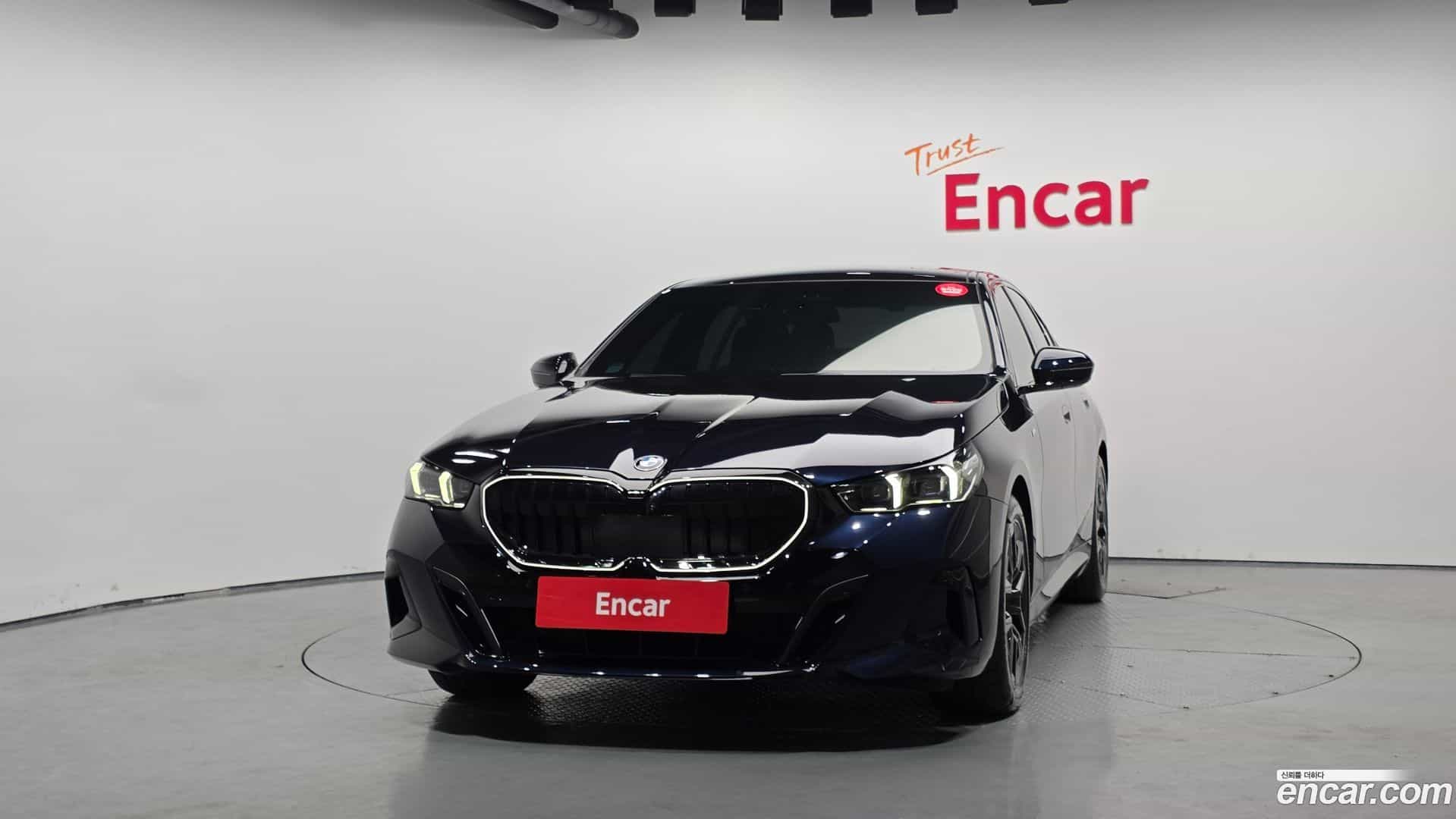 5-Series BMW 2023.9-OUTER-003