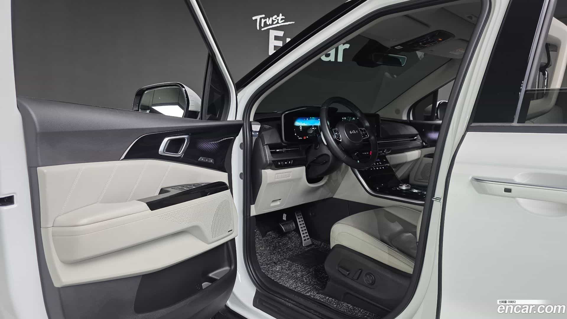 Canival Kia 2022.0-INNER-010