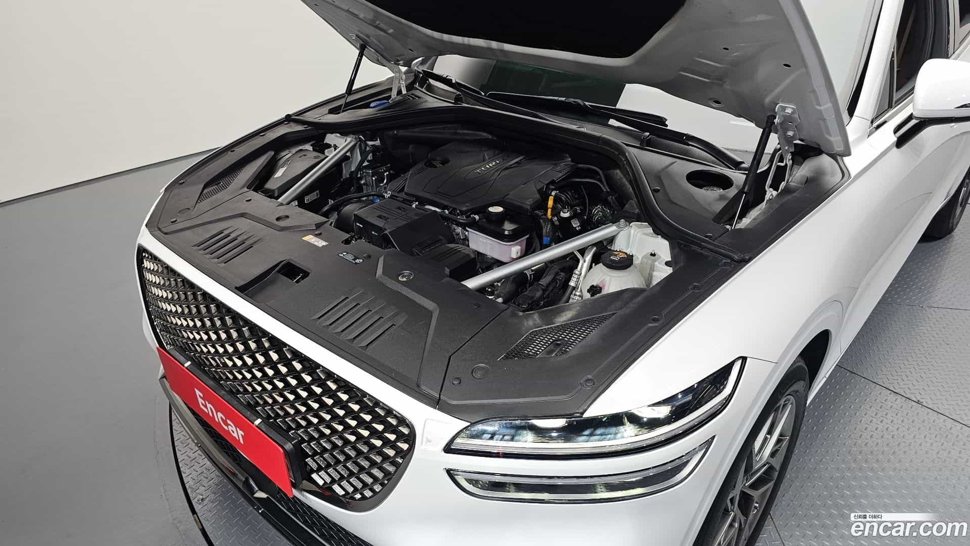 GV70 Genesis 2024.0-OUTER-006