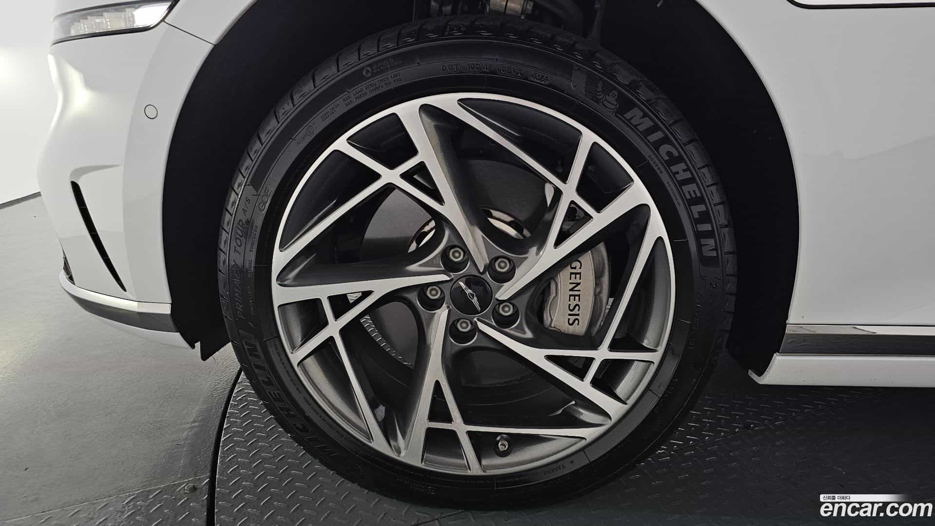 G90 Genesis 2024.8-OUTER-005