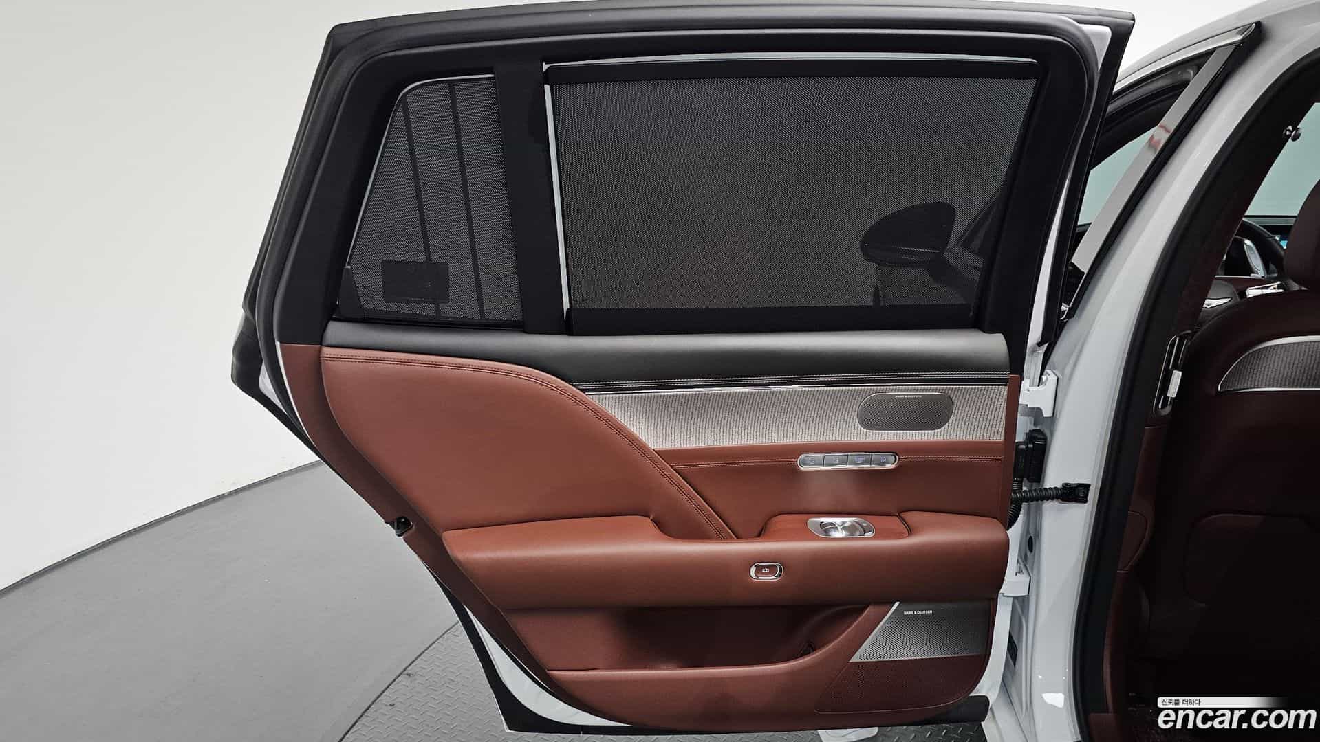 G90 Genesis 2024.8-INNER-035