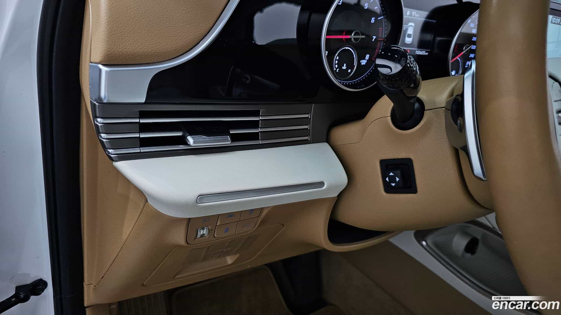 Grandeur Hyundai 2020.6-OPTION-021