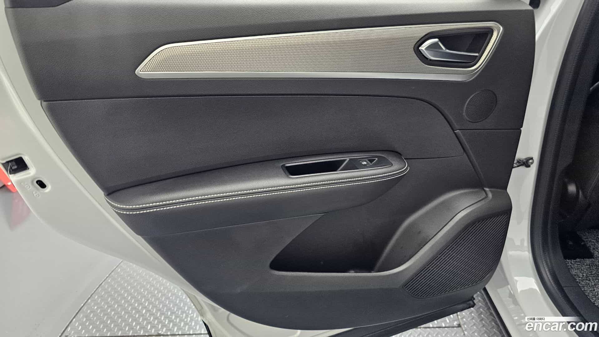 XM3 Renault Korea 2023.3-INNER-035
