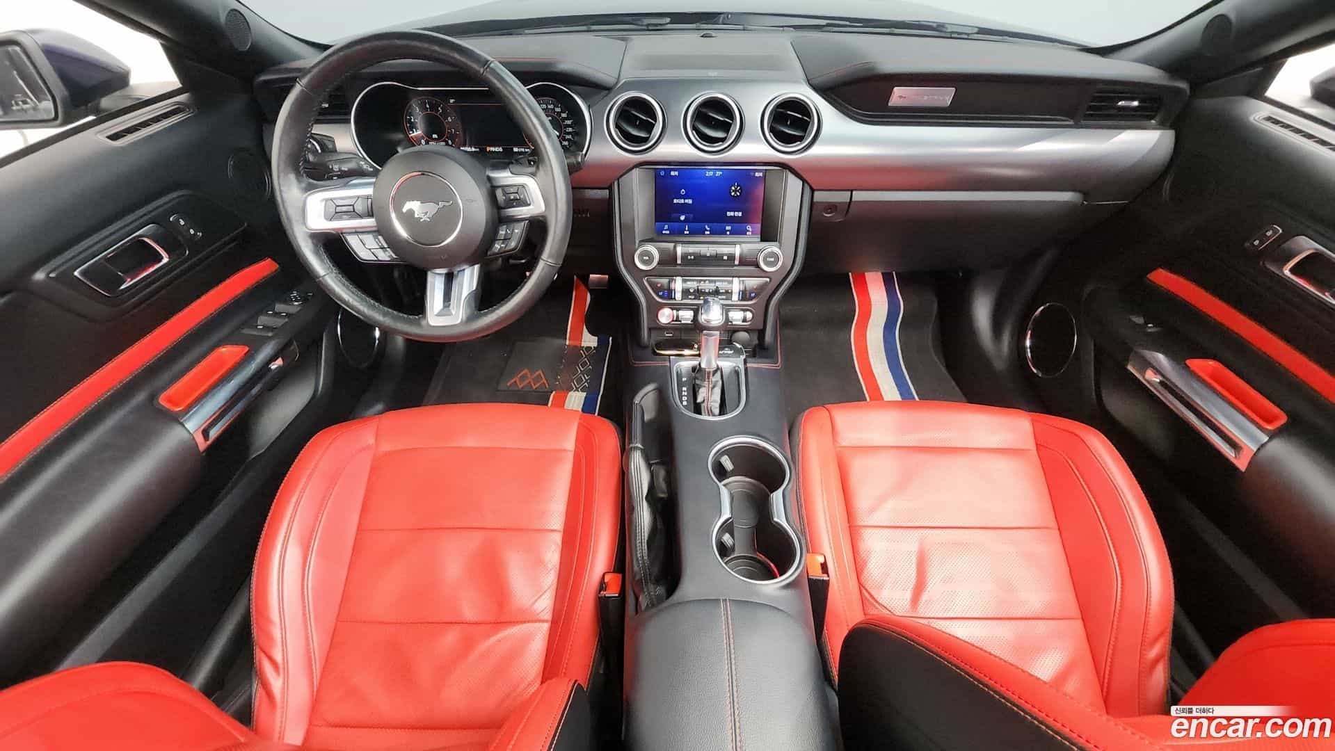 Mustang Ford 2021.3-INNER-007