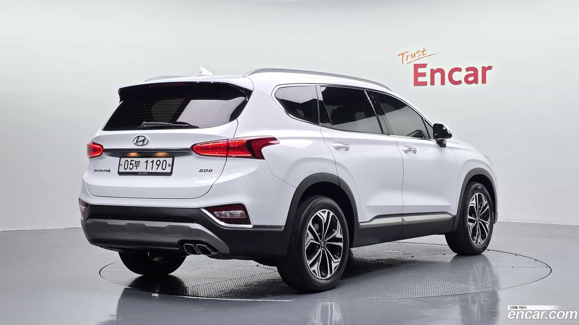 Santafe Hyundai 2018.4-OUTER-002