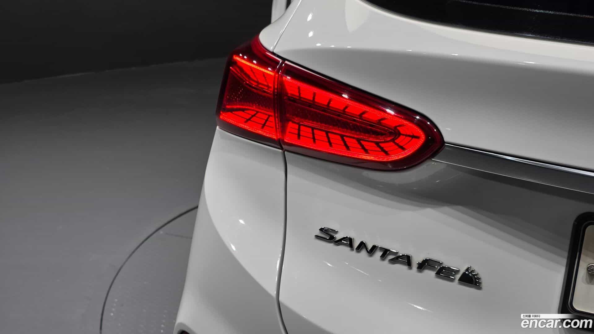 Santafe Hyundai 2018.4-OUTER-033