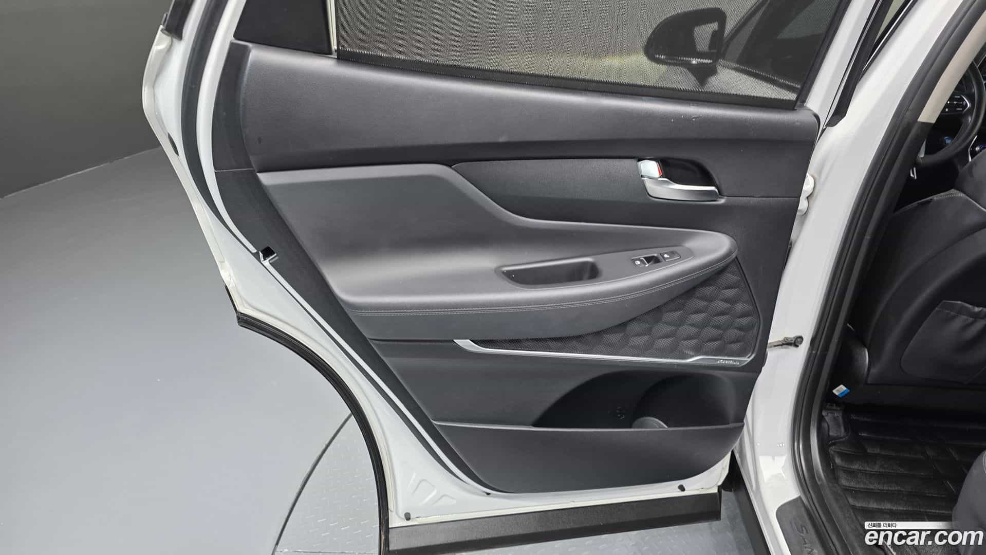Santafe Hyundai 2018.4-INNER-035