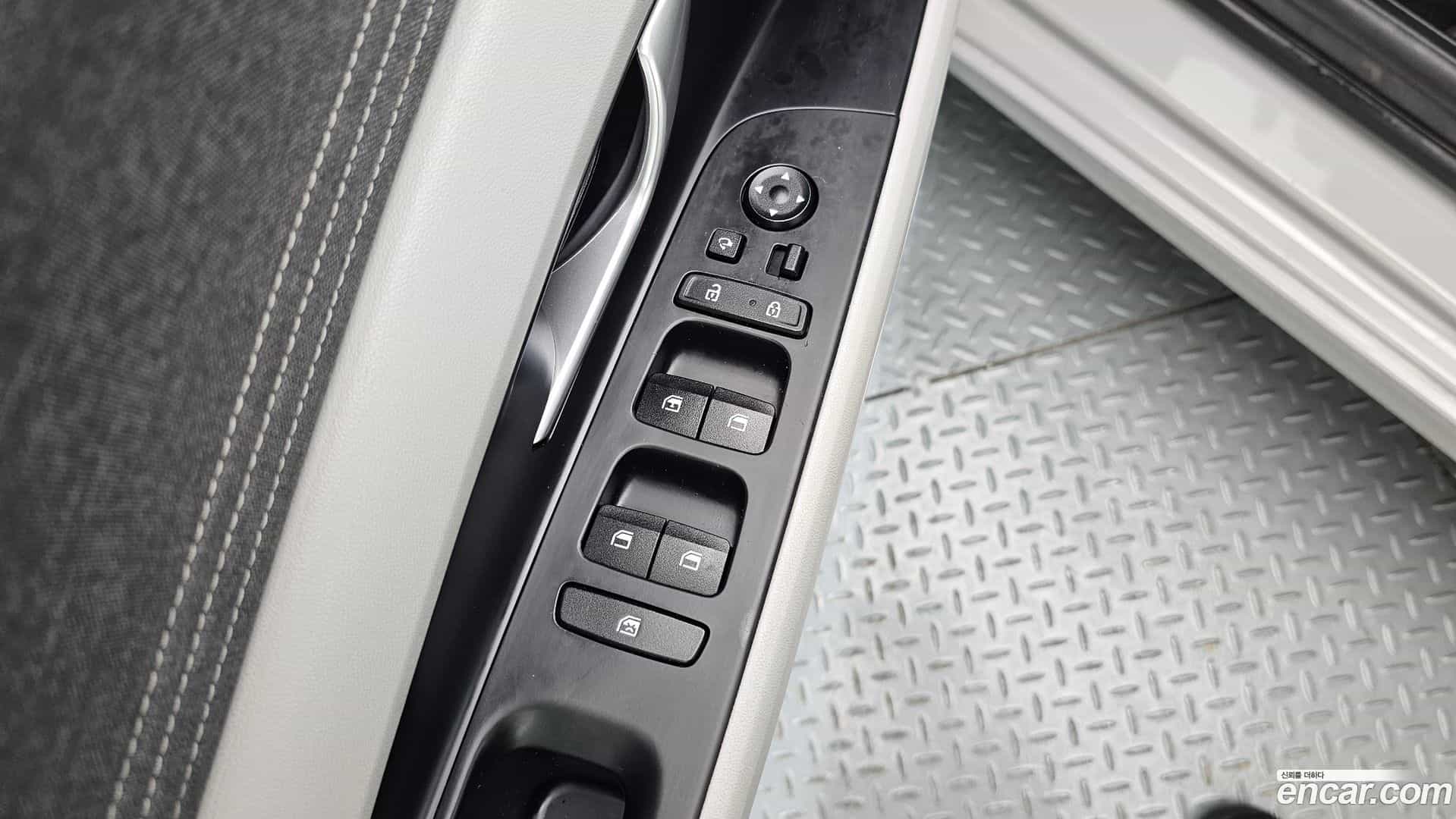 AVANTE Hyundai 2020.8-OPTION-021