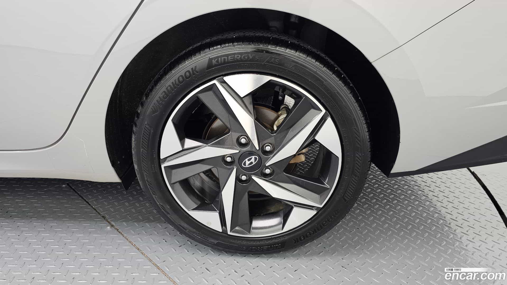 AVANTE Hyundai 2020.8-OUTER-031
