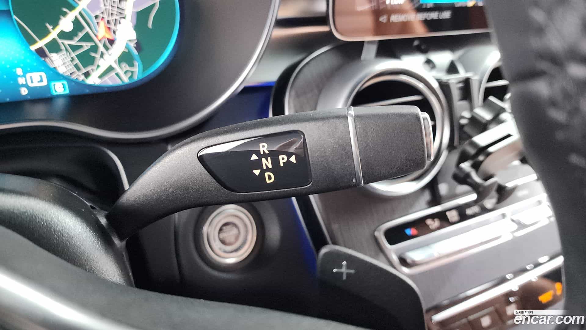 GLC-Class Mercedes-Benz 2022.7-INNER-009